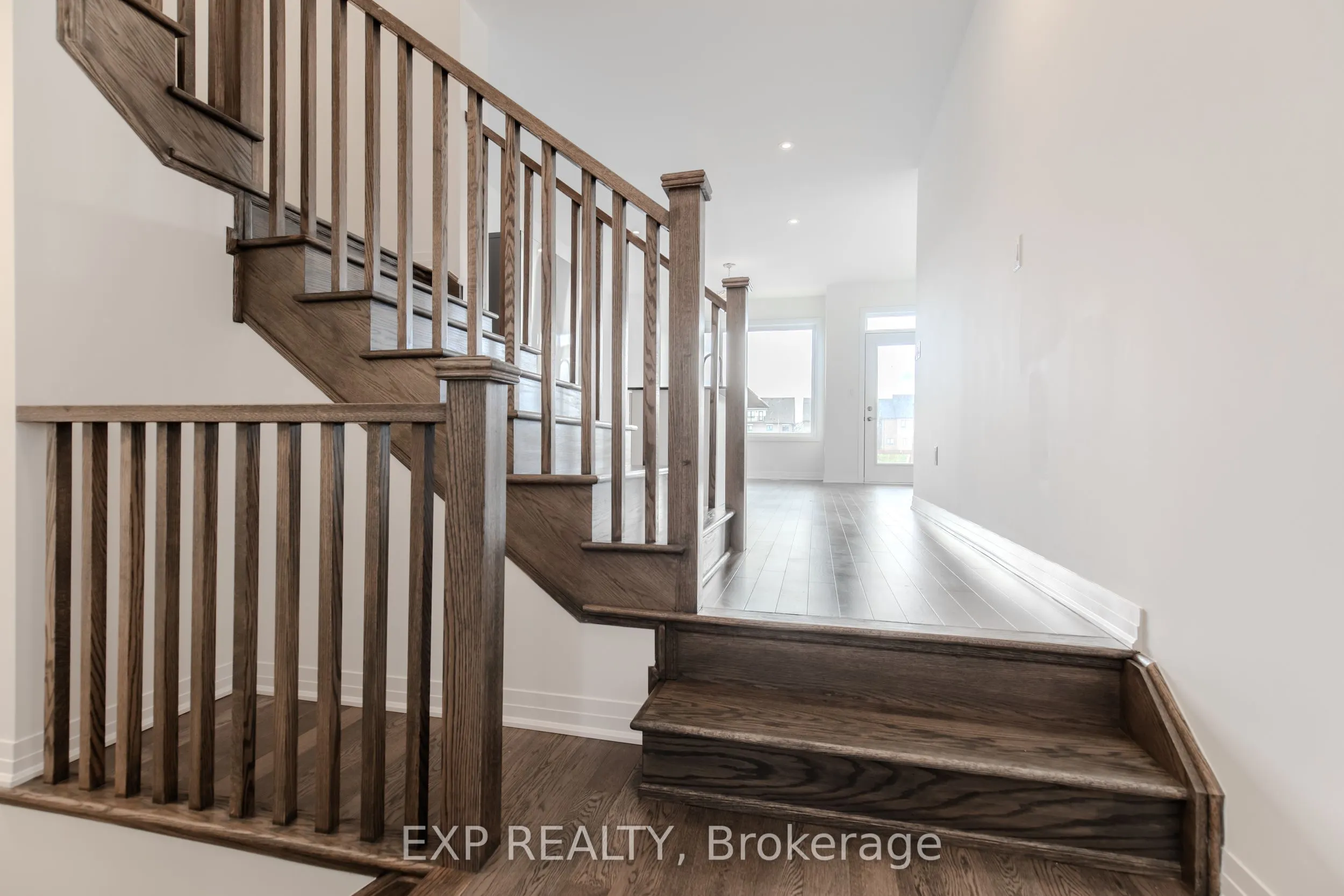 3276 Crystal Drive