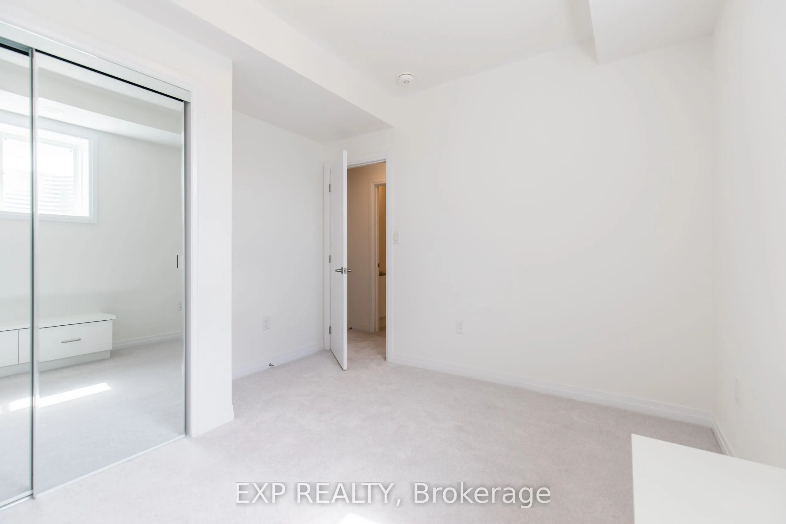 3276 Crystal Drive