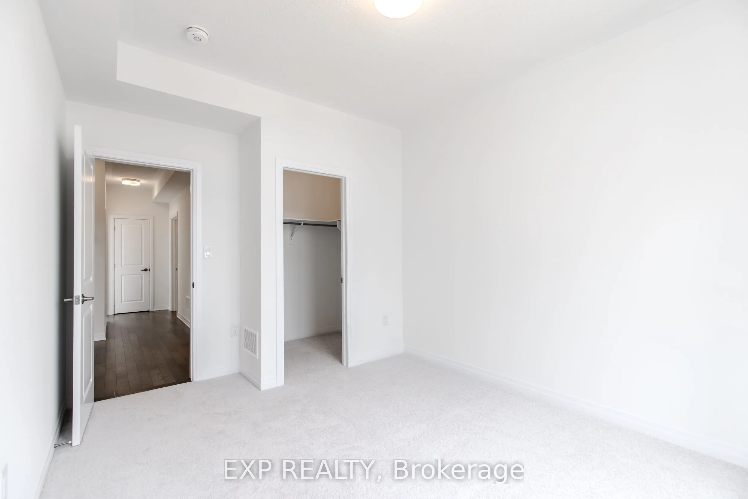 3276 Crystal Drive