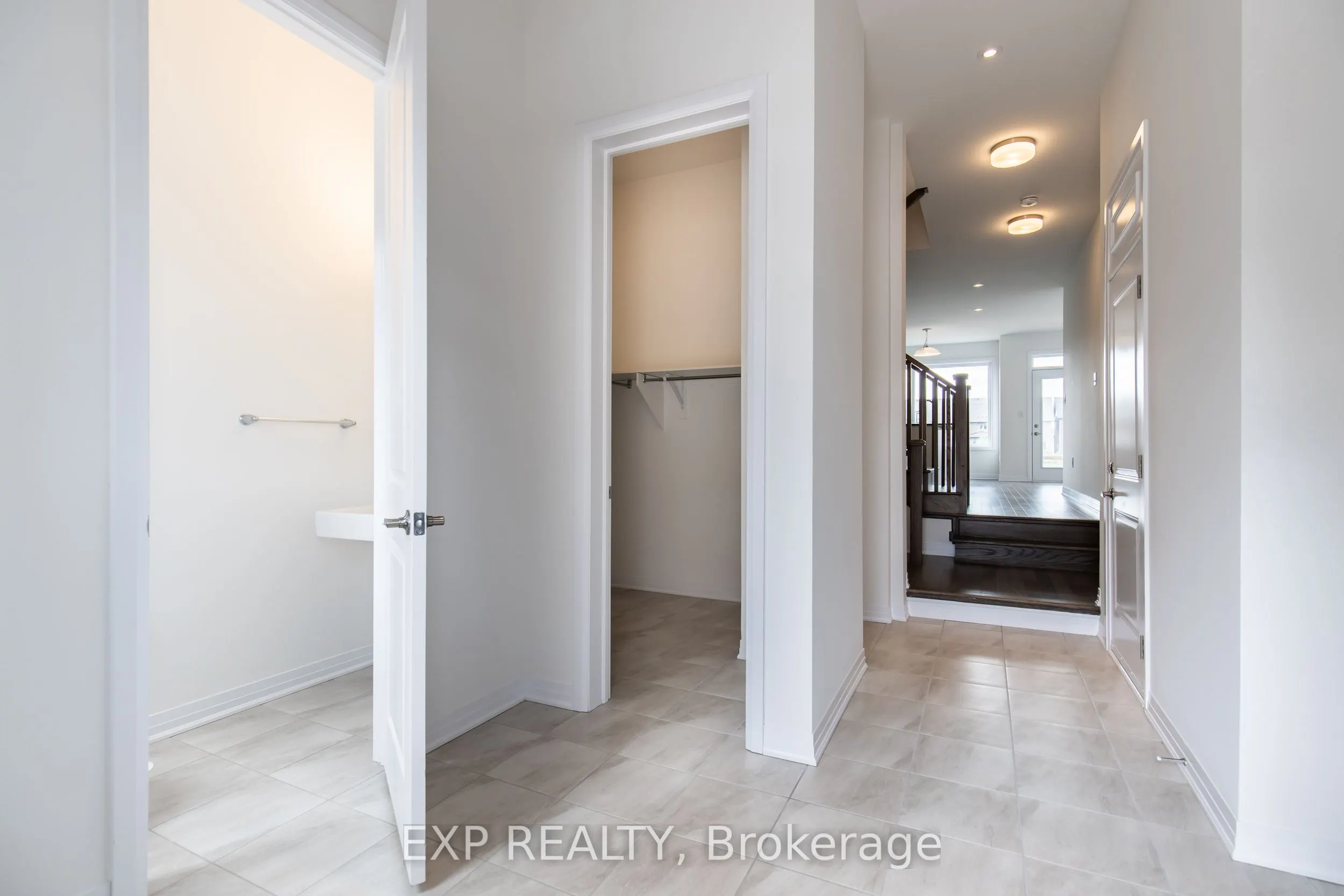 3276 Crystal Drive
