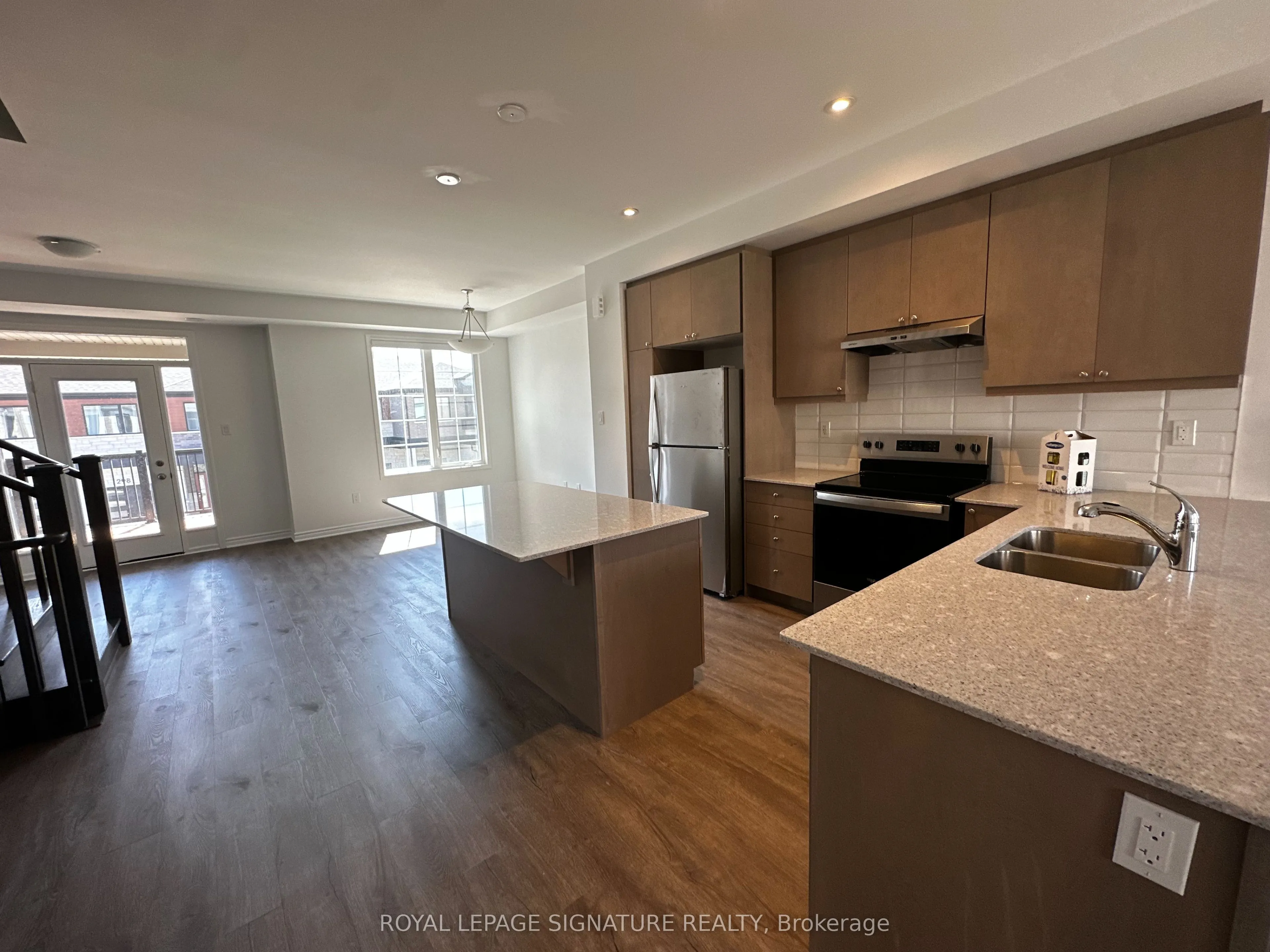 1259 Lily Crescent, #6
