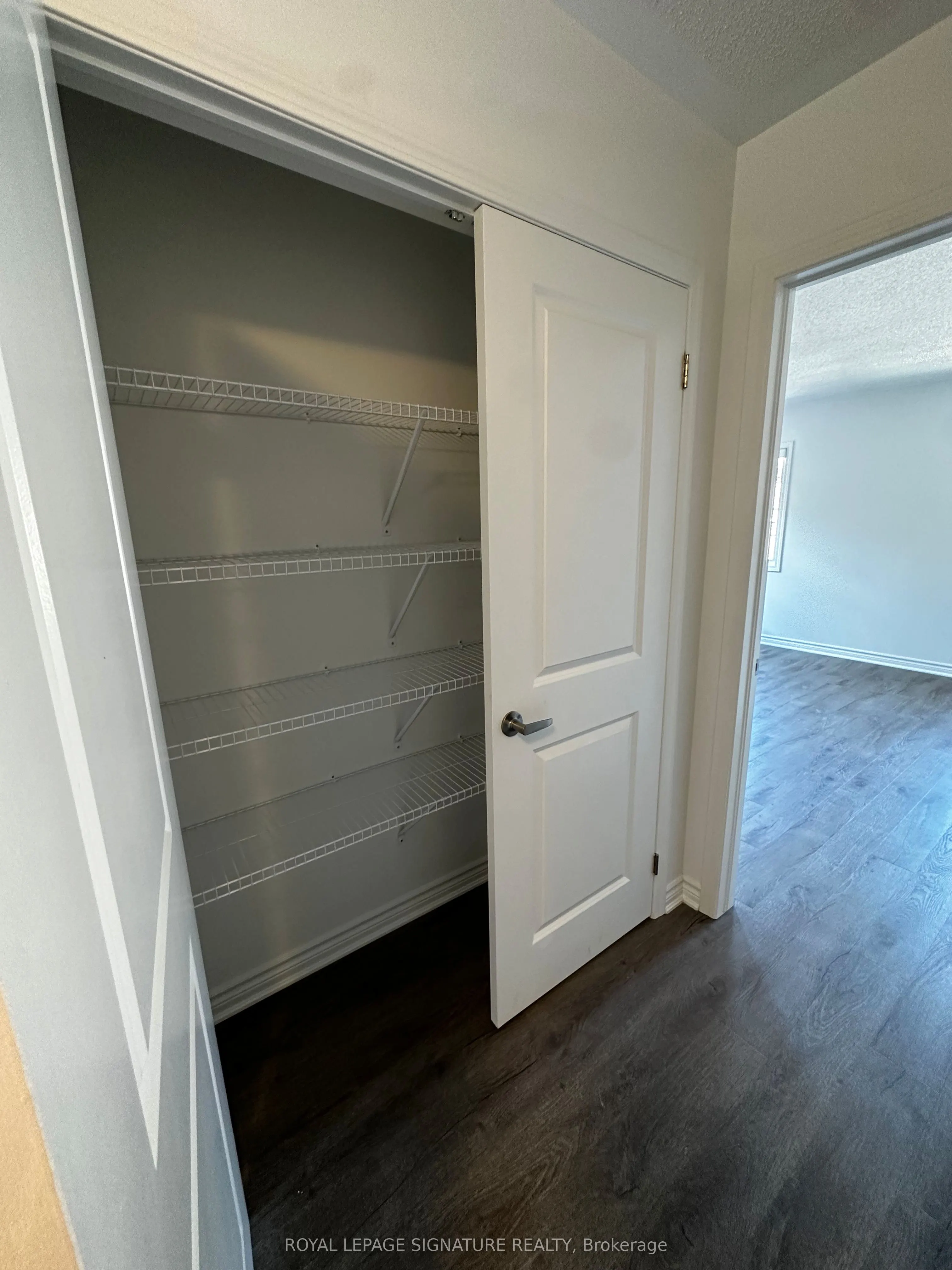1259 Lily Crescent, #6