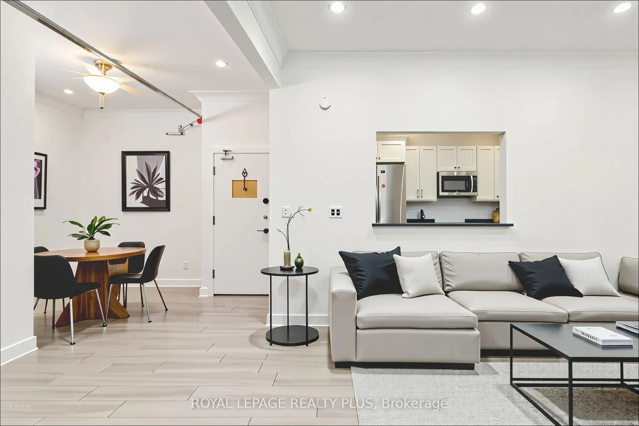 1 Elmwood Avenue S, #2