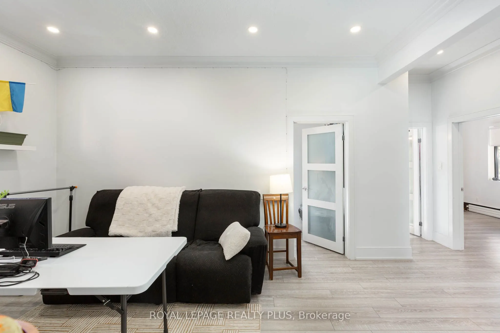 1 Elmwood Avenue S, #2