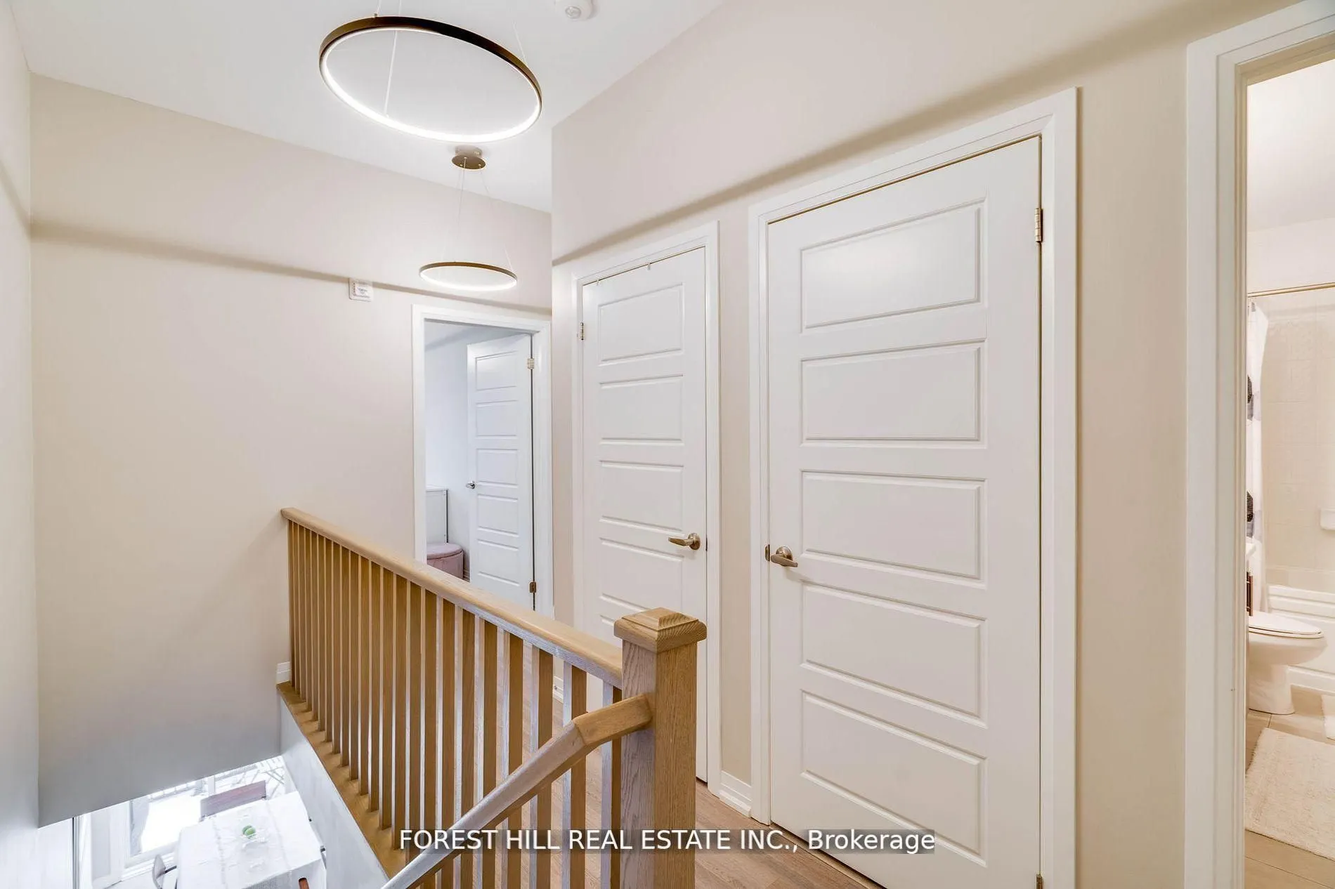 1210 Main Street E, #208