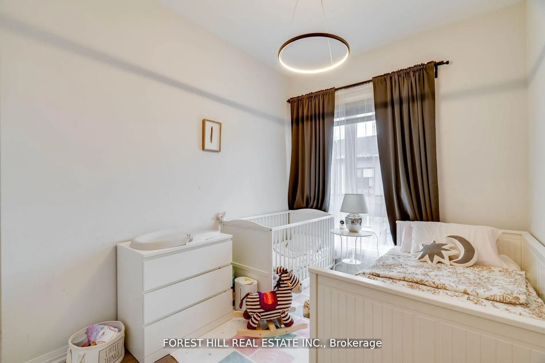 1210 Main Street E, #208