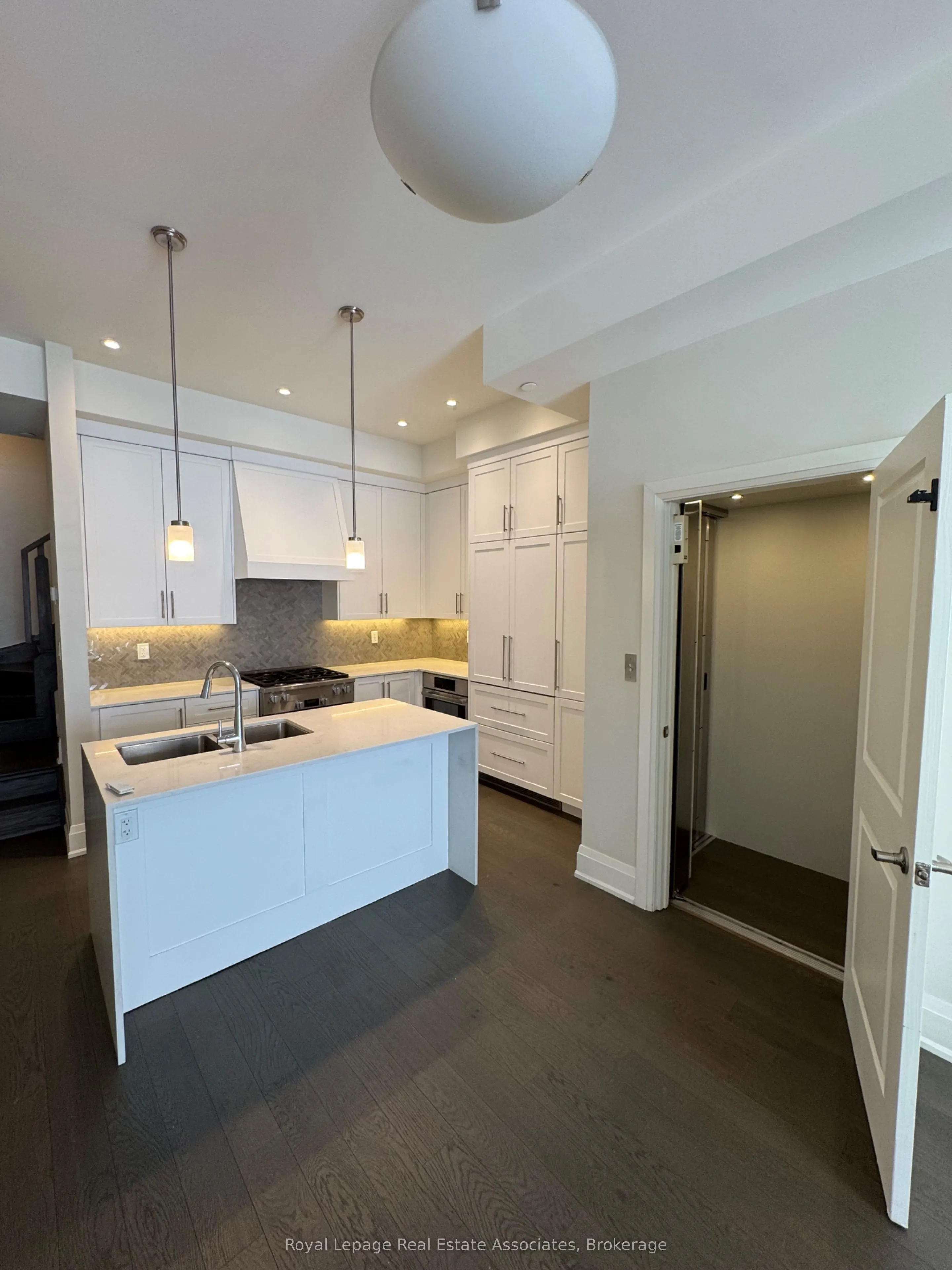 95 Brookfield Road, #10
