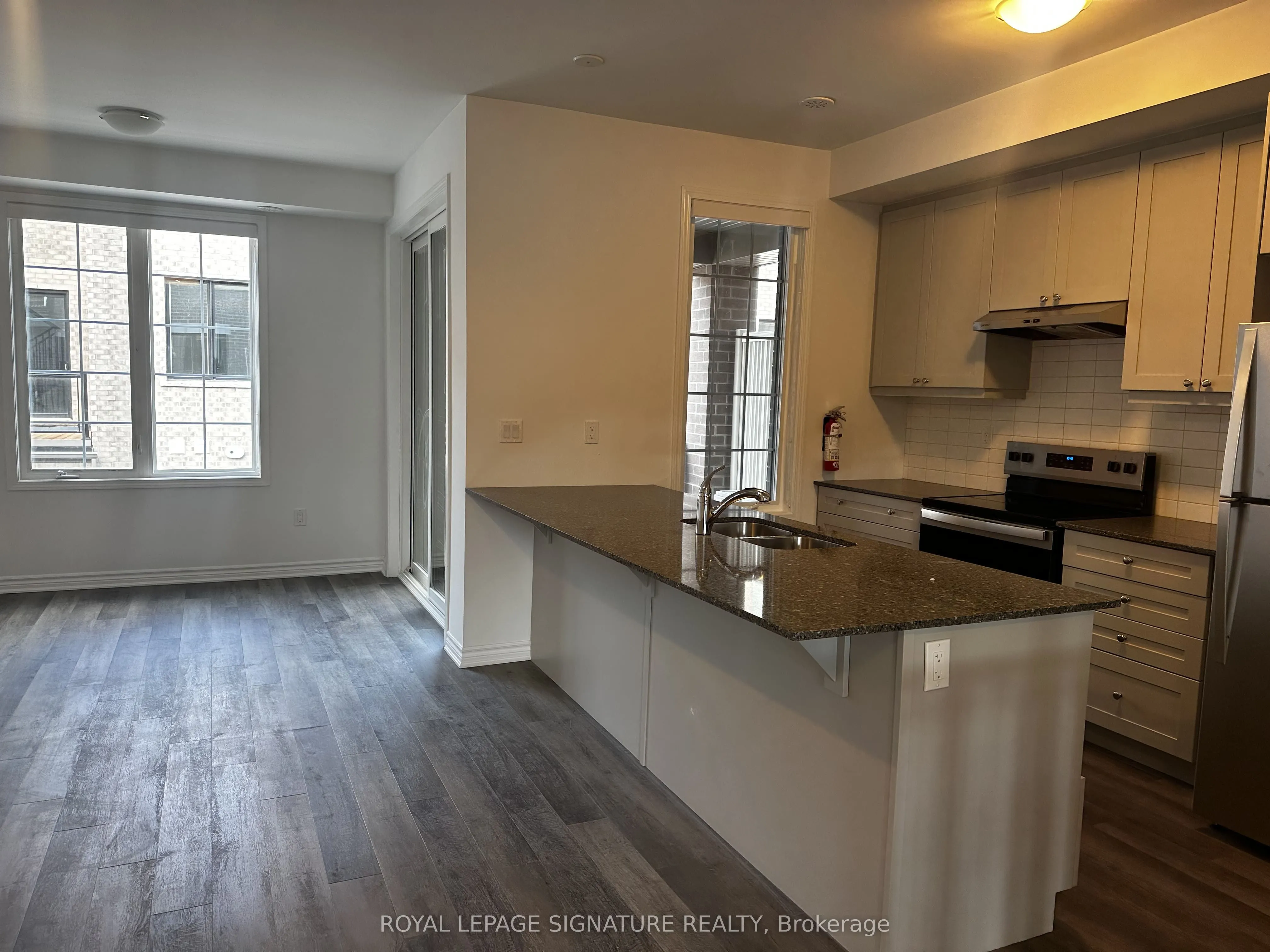 1259 Lily Crescent, #8