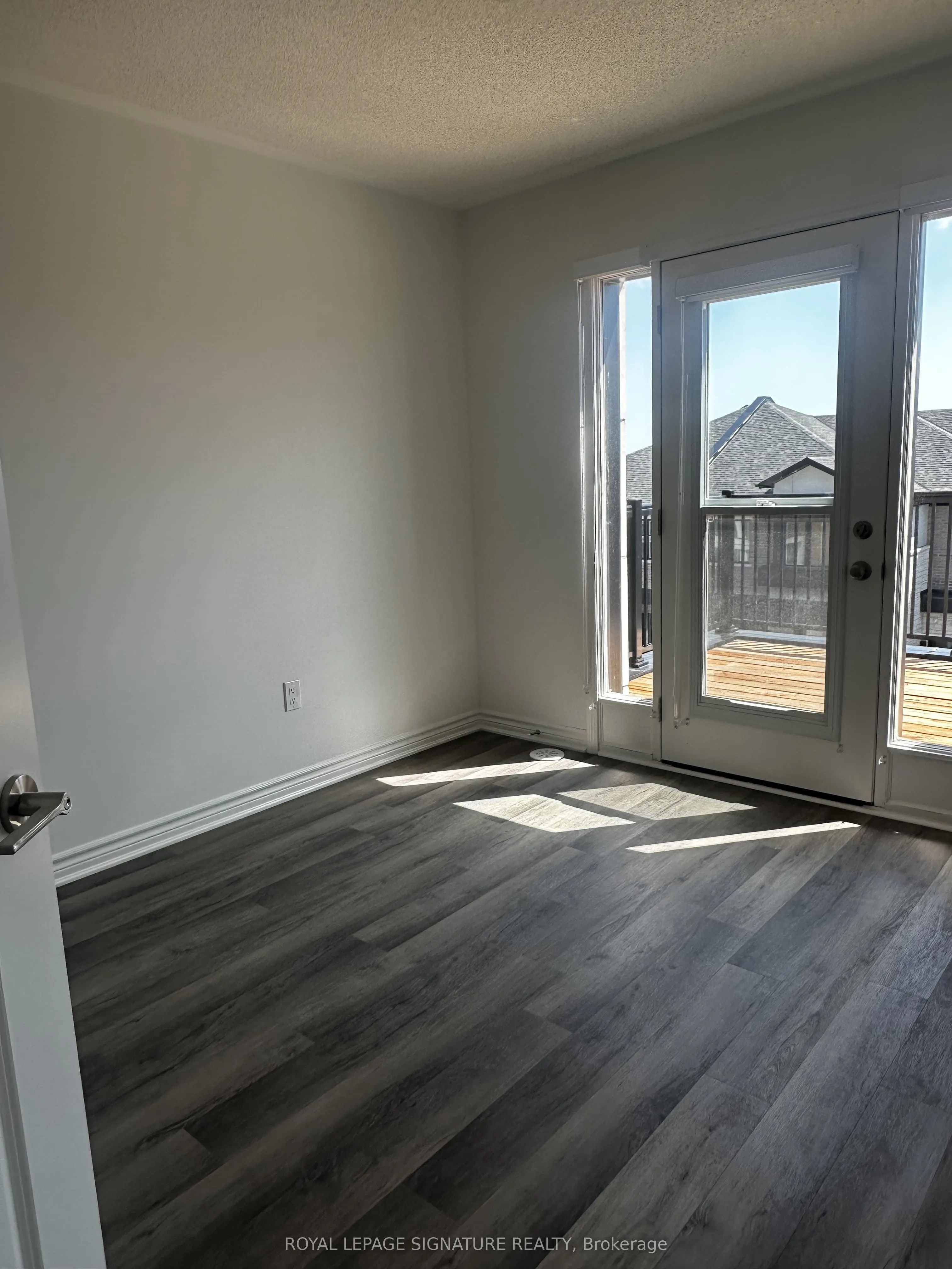 1259 Lily Crescent, #8