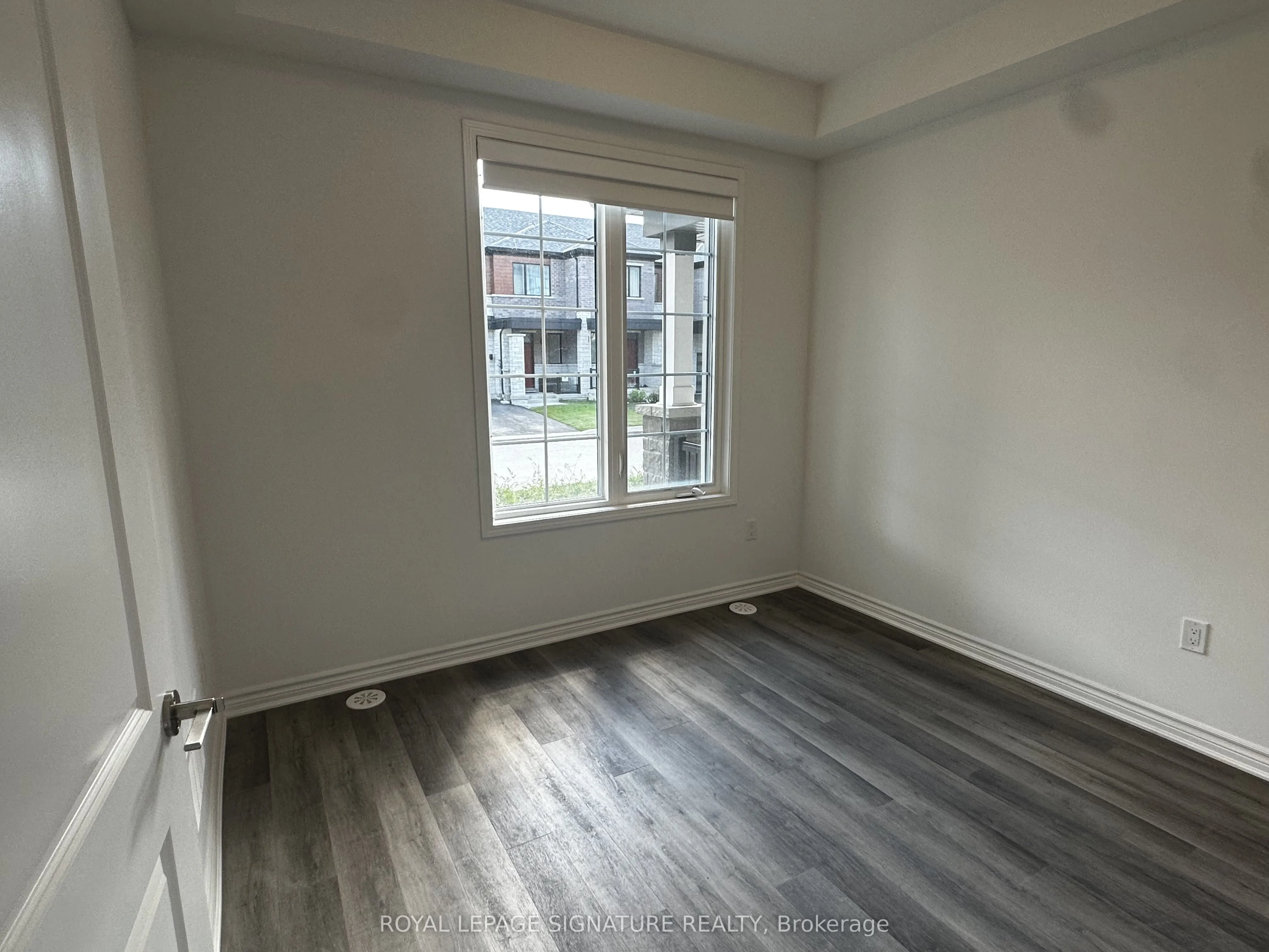 1259 Lily Crescent, #8