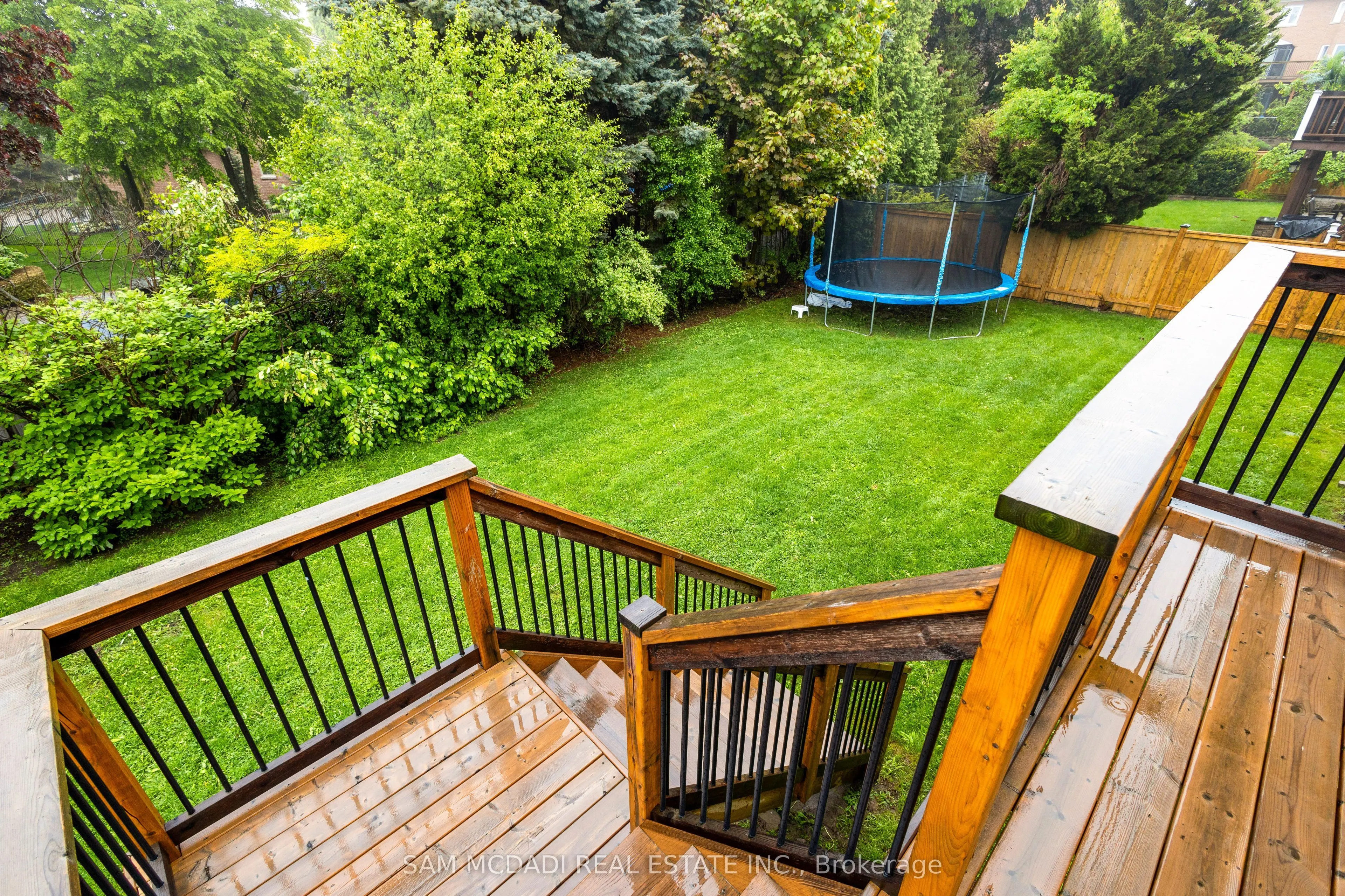 2492 Erin Centre Boulevard