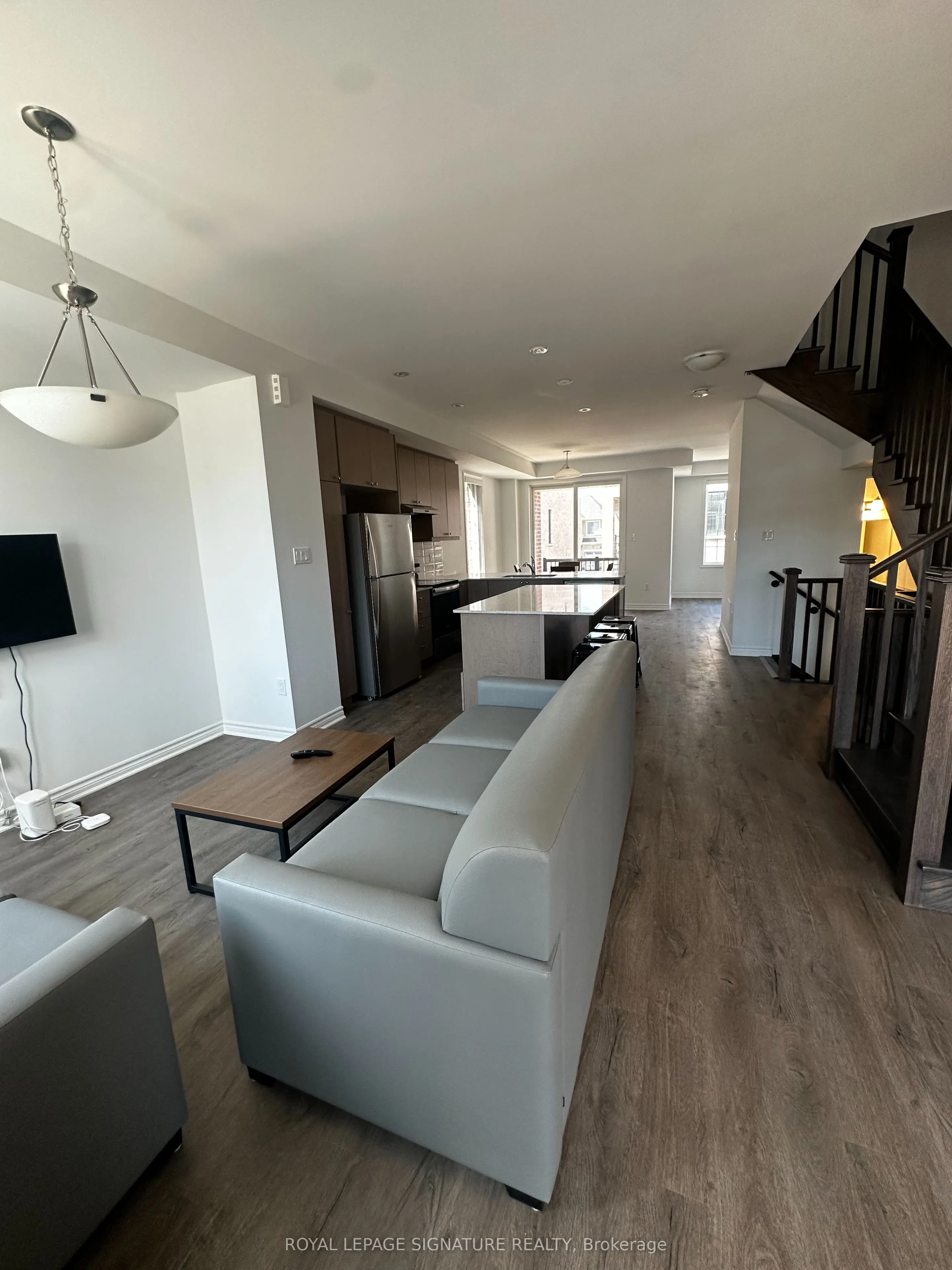 1259 Lily Crescent, #11