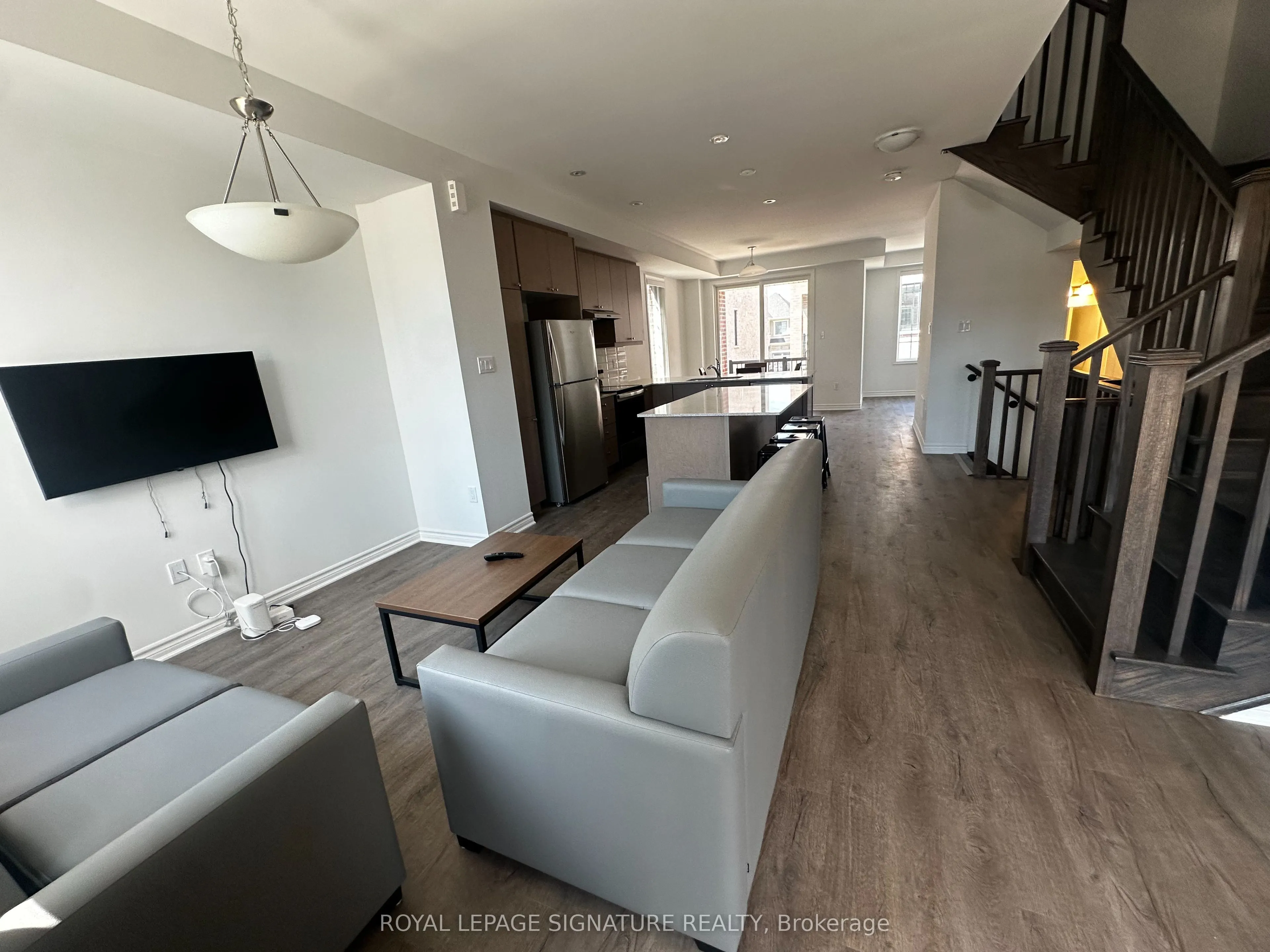 1259 Lily Crescent, #11