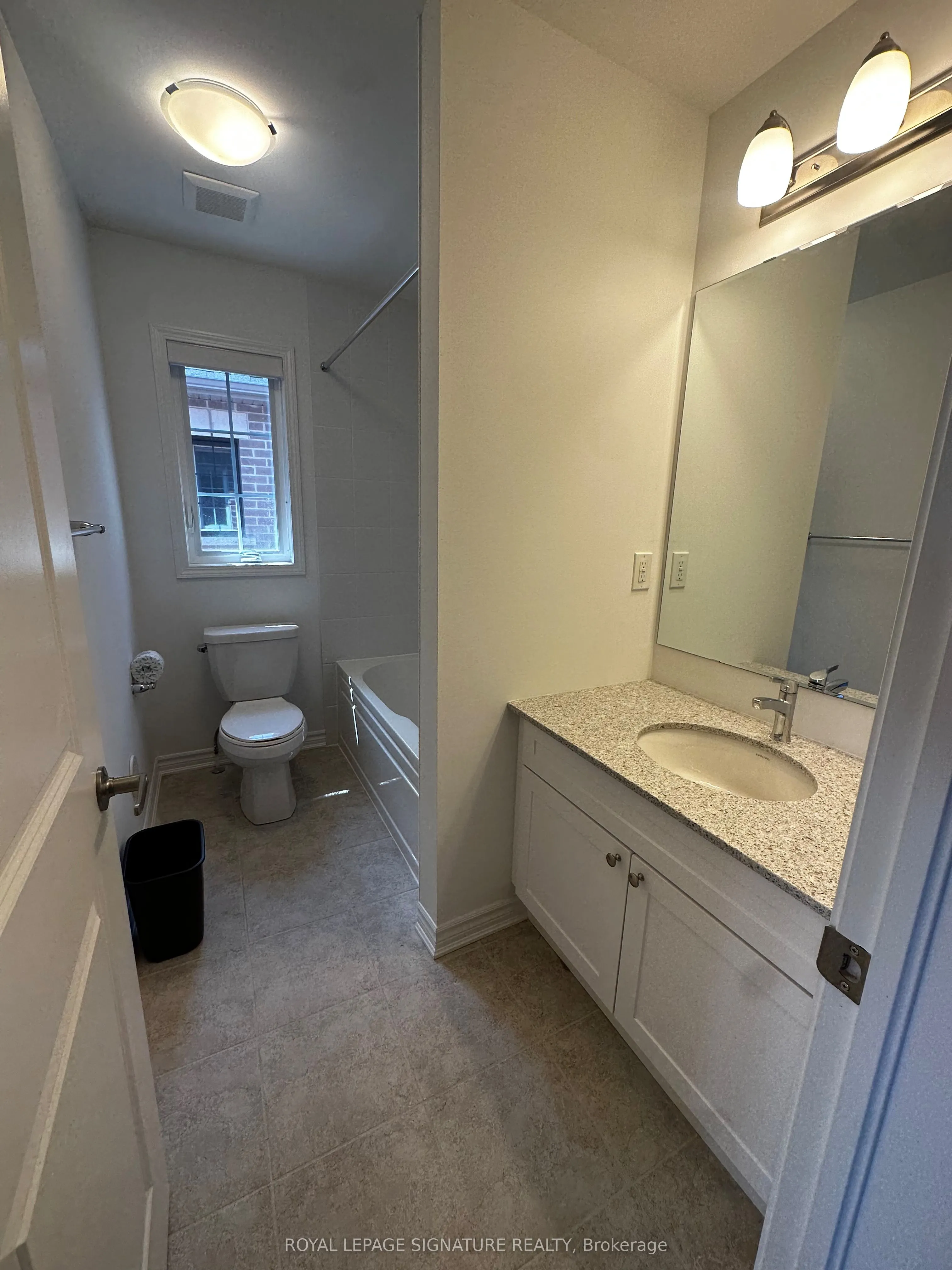 1259 Lily Crescent, #11