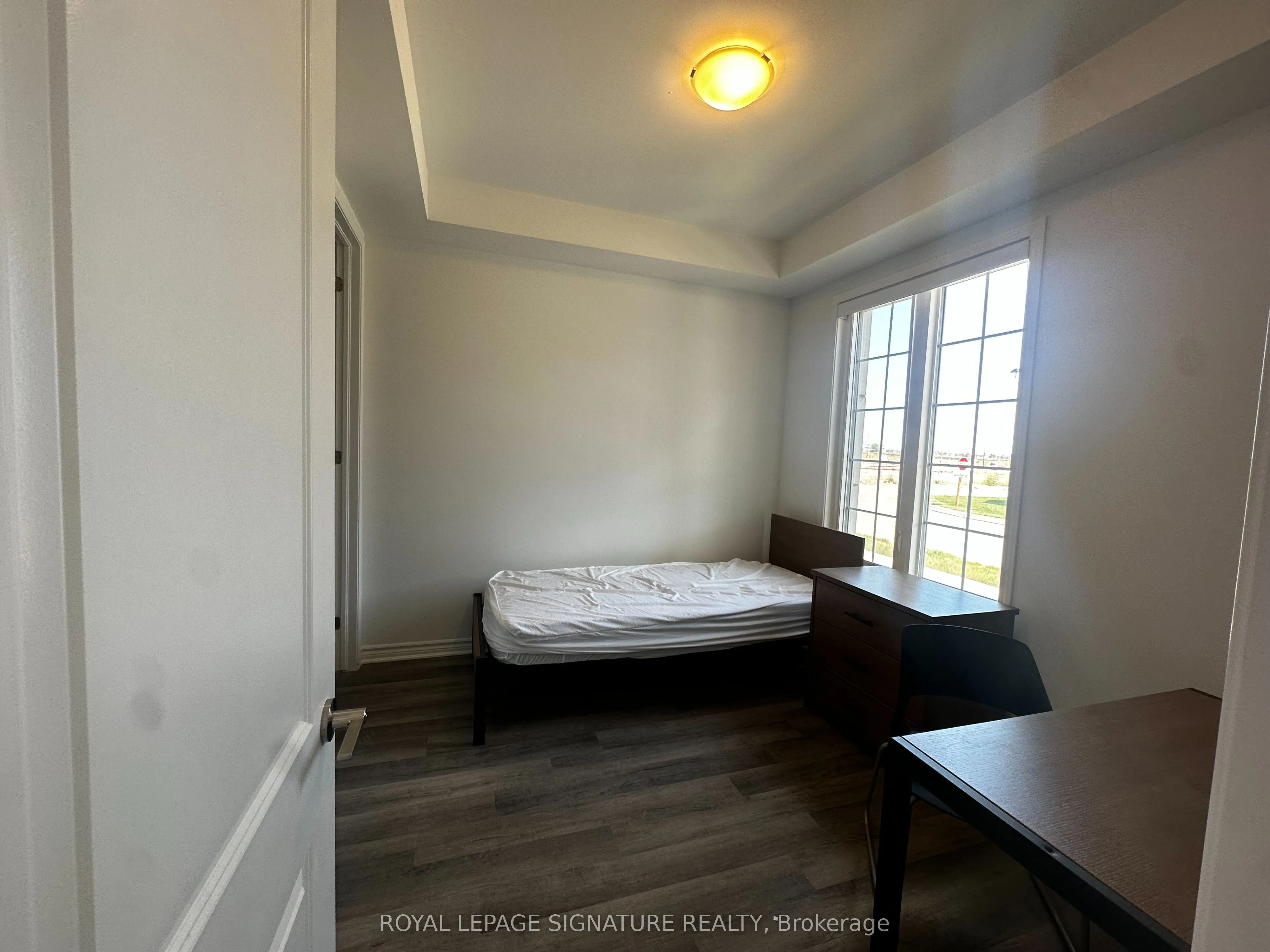 1259 Lily Crescent, #13