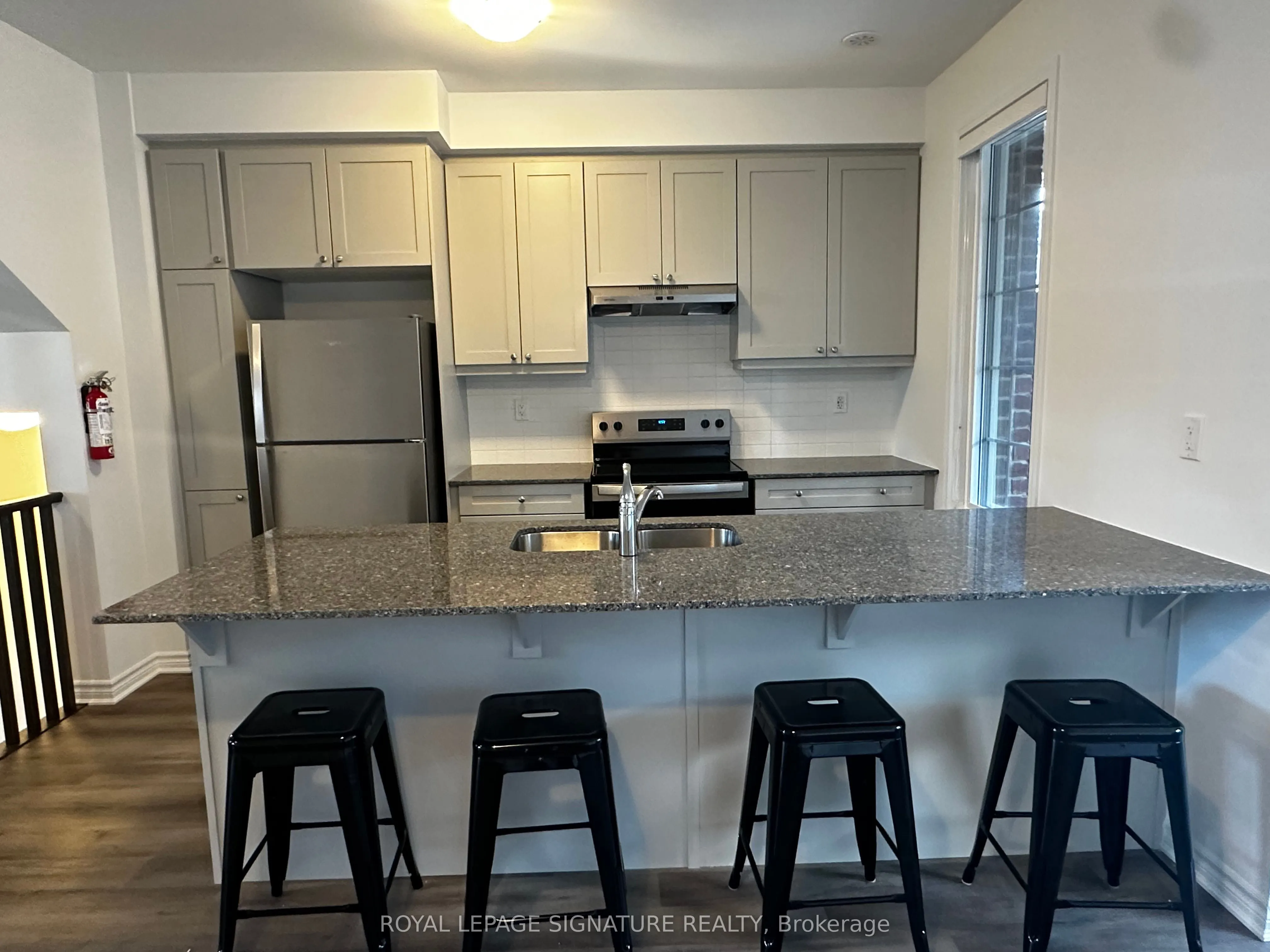 1259 Lily Crescent, #13