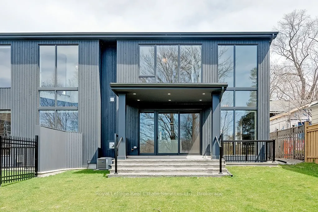 68 Navy Street