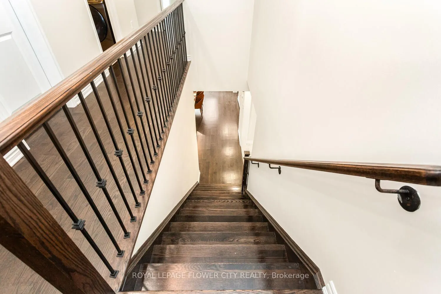 16 Elsinore Street