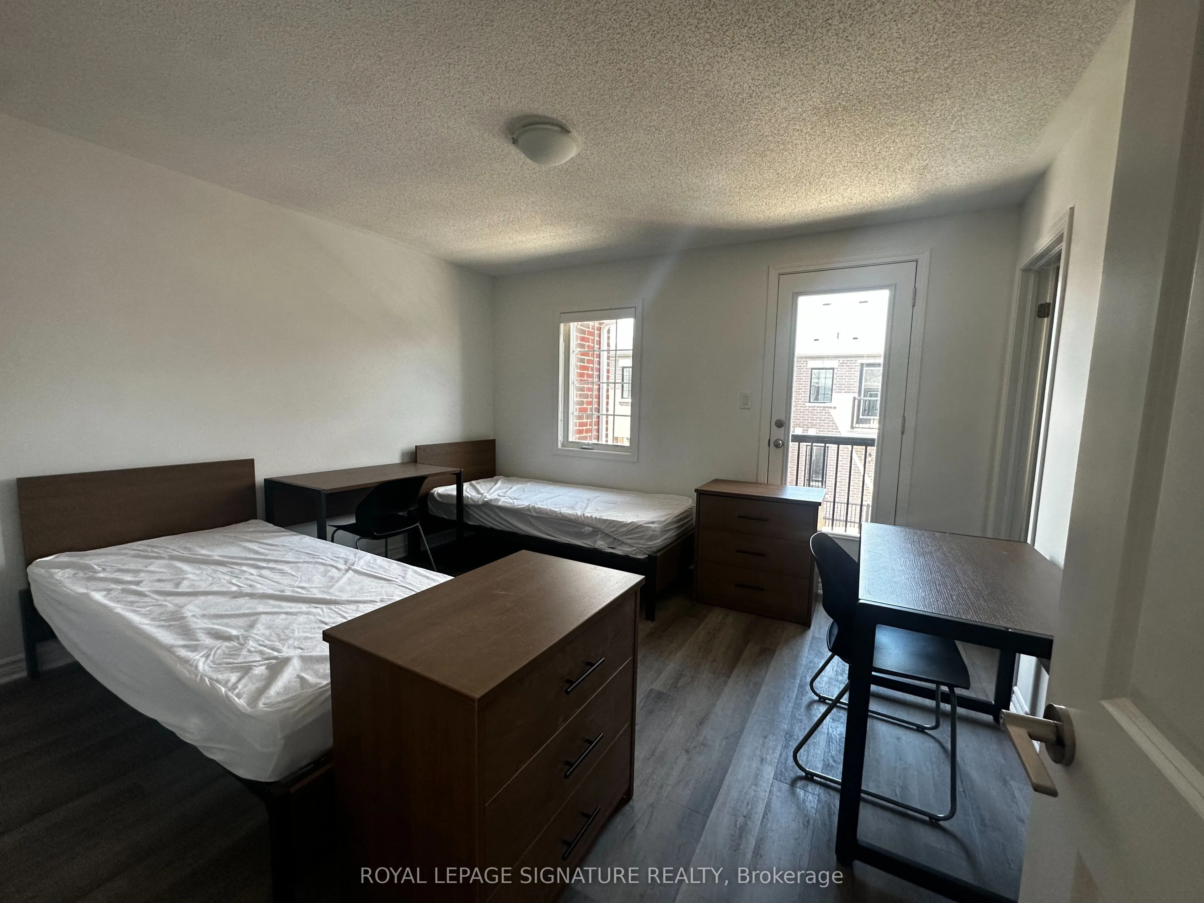1259 Lily Crescent, #12