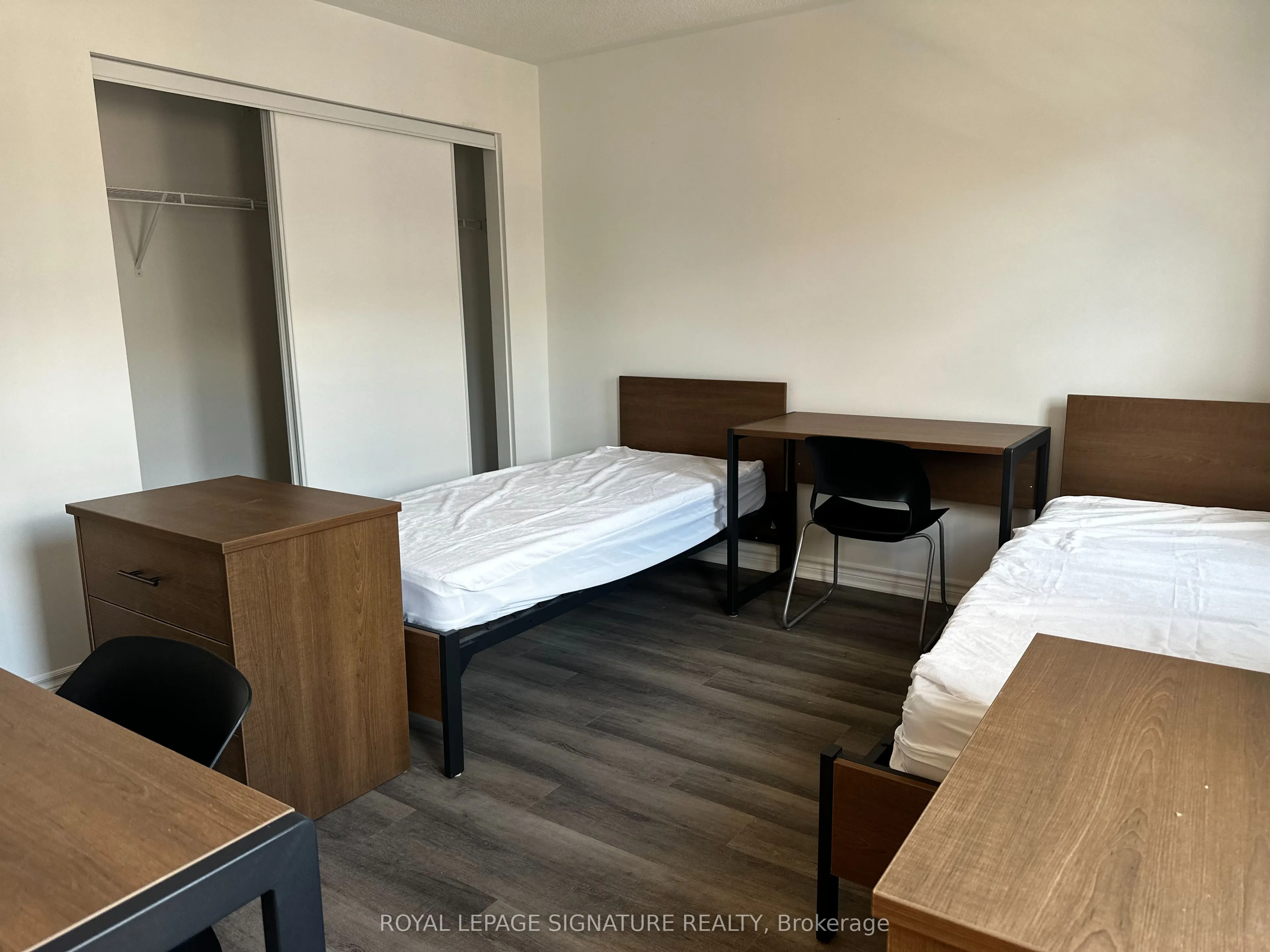 1259 Lily Crescent, #12
