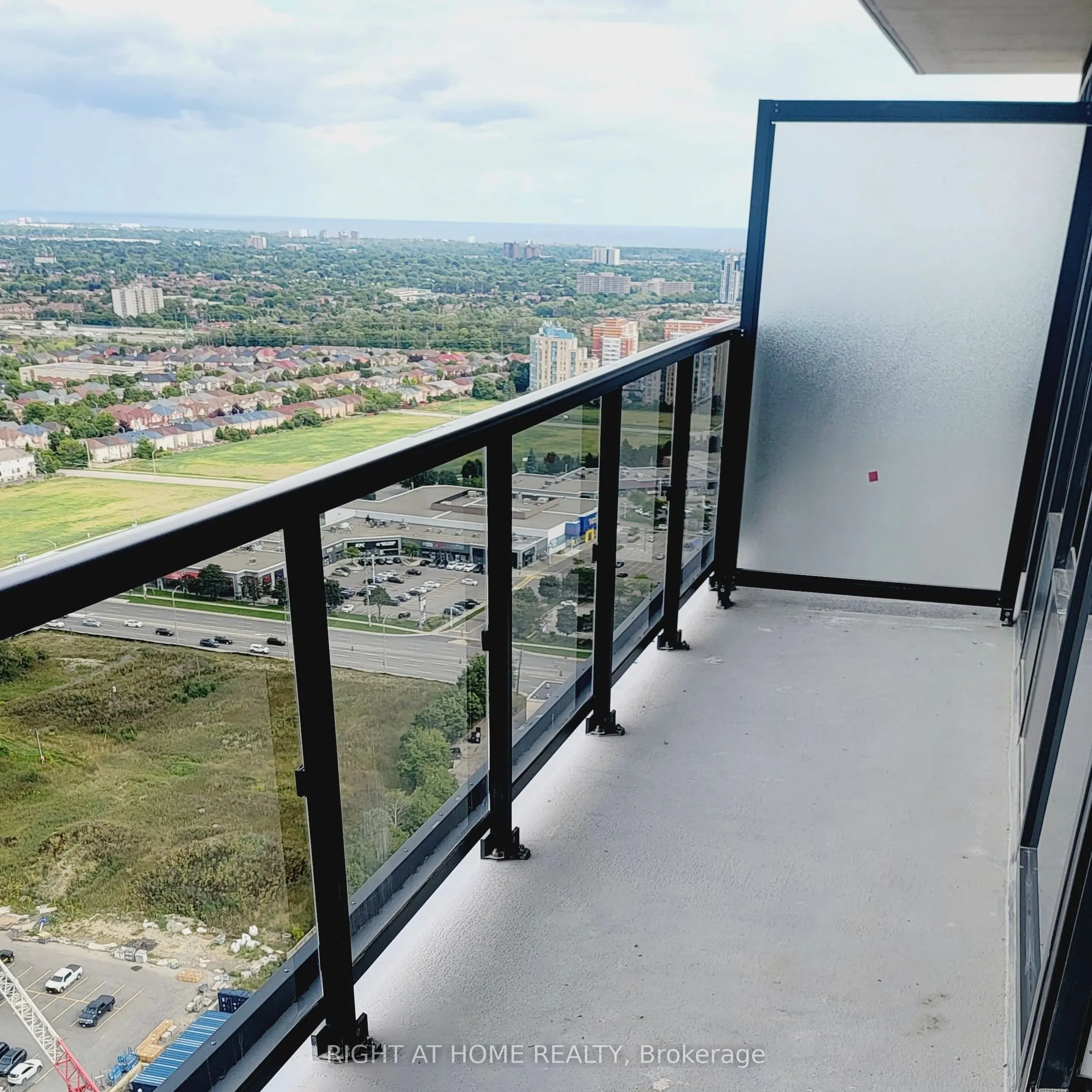 5105 Hurontario Street, #3001
