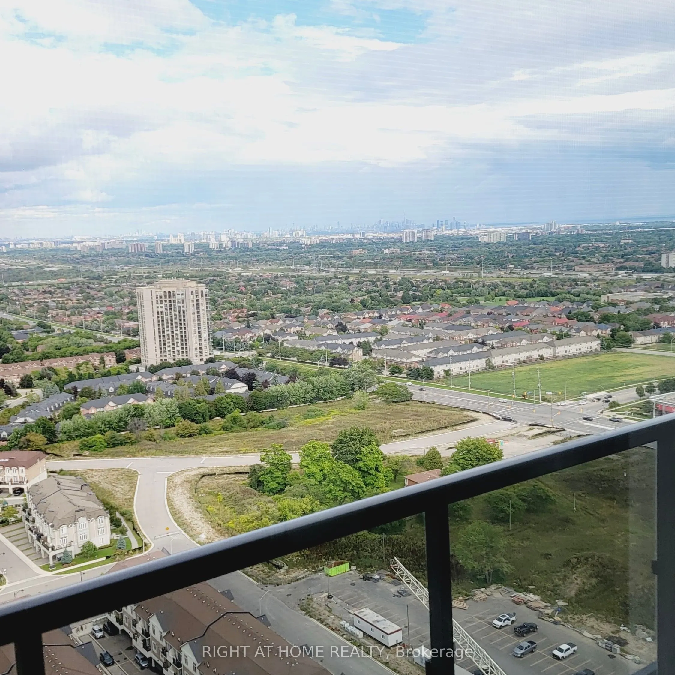 5105 Hurontario Street, #3001