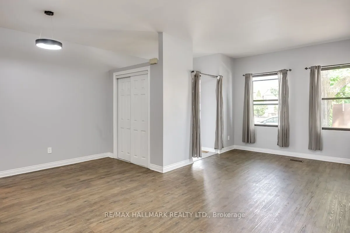 10 Snider Avenue