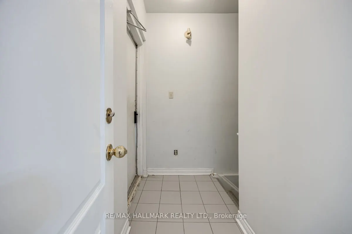 10 Snider Avenue