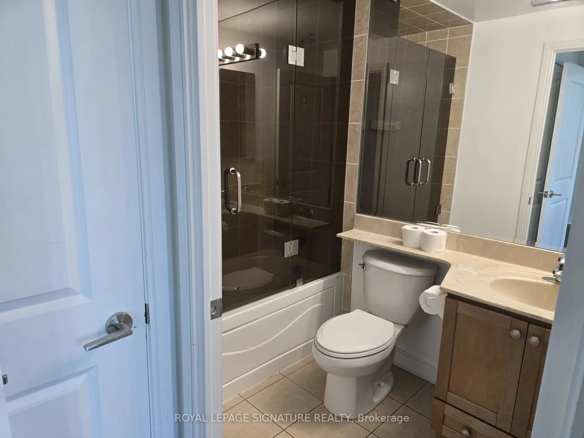 80 Absolute Avenue, #2806