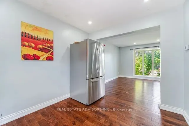 4 Parkend Avenue
