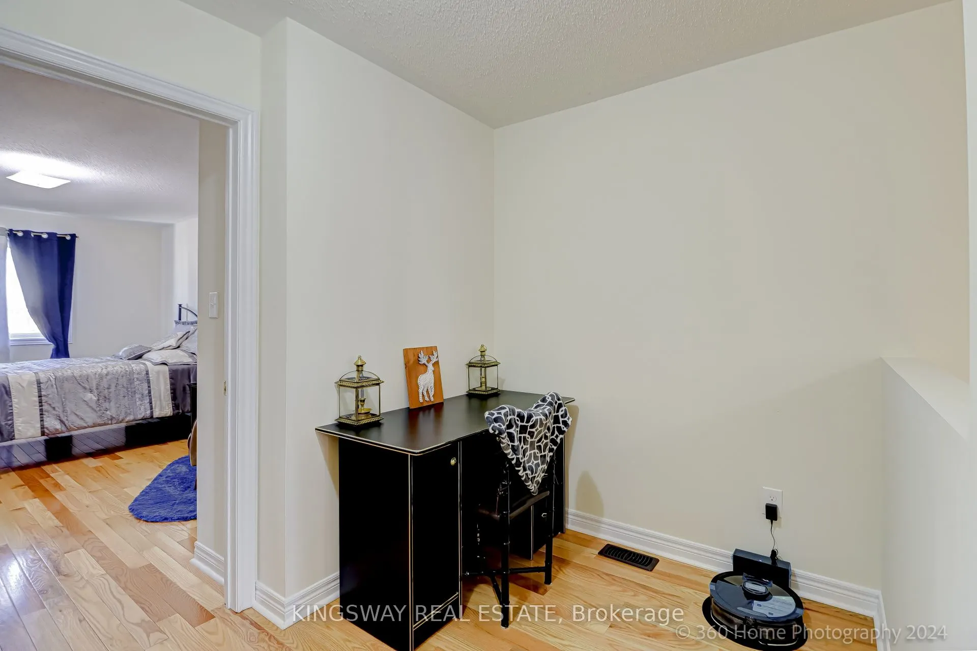 485 Meadowridge Court