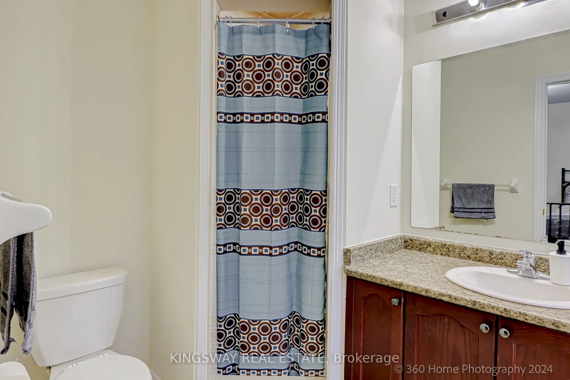 485 Meadowridge Court