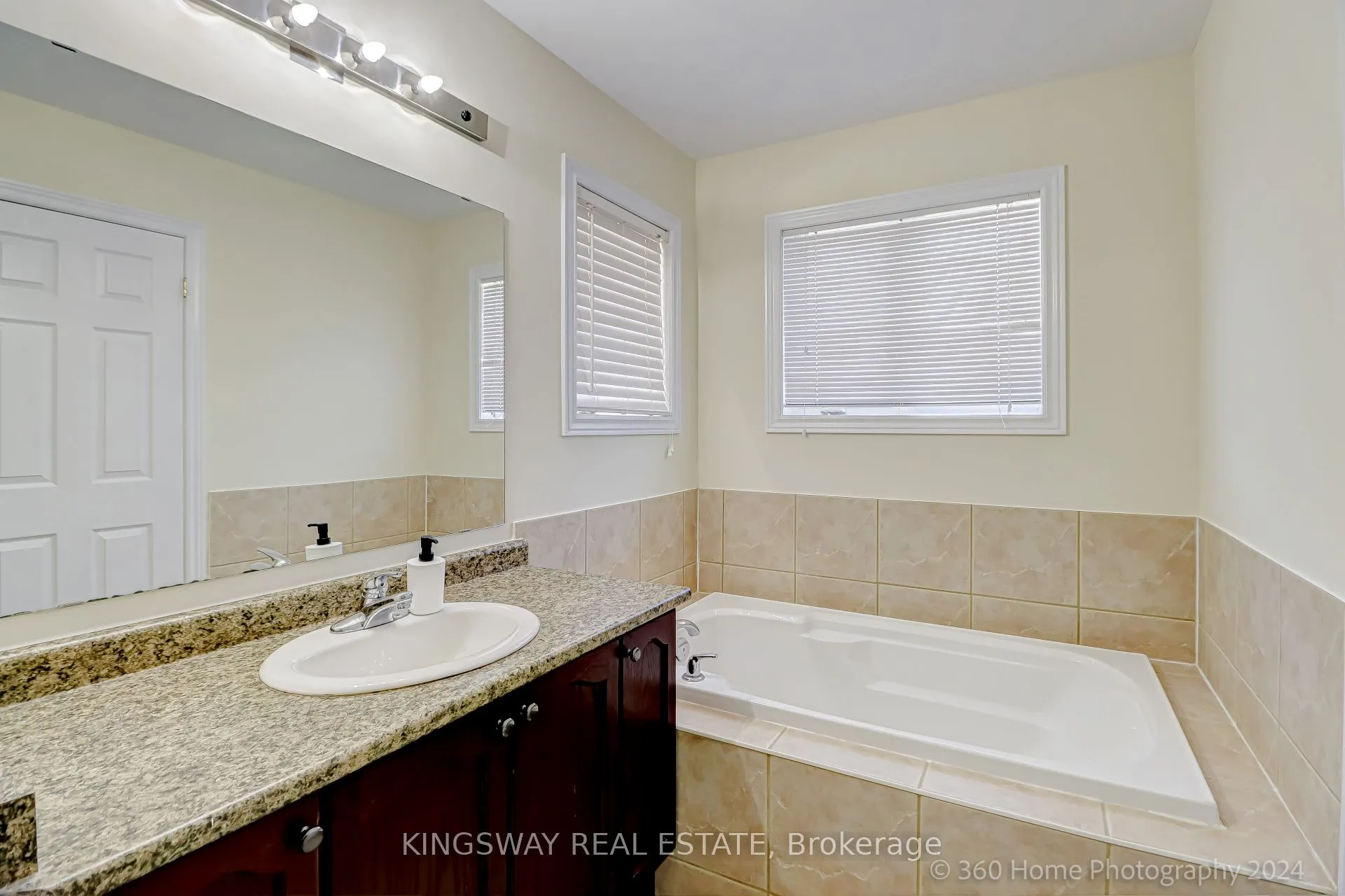 485 Meadowridge Court