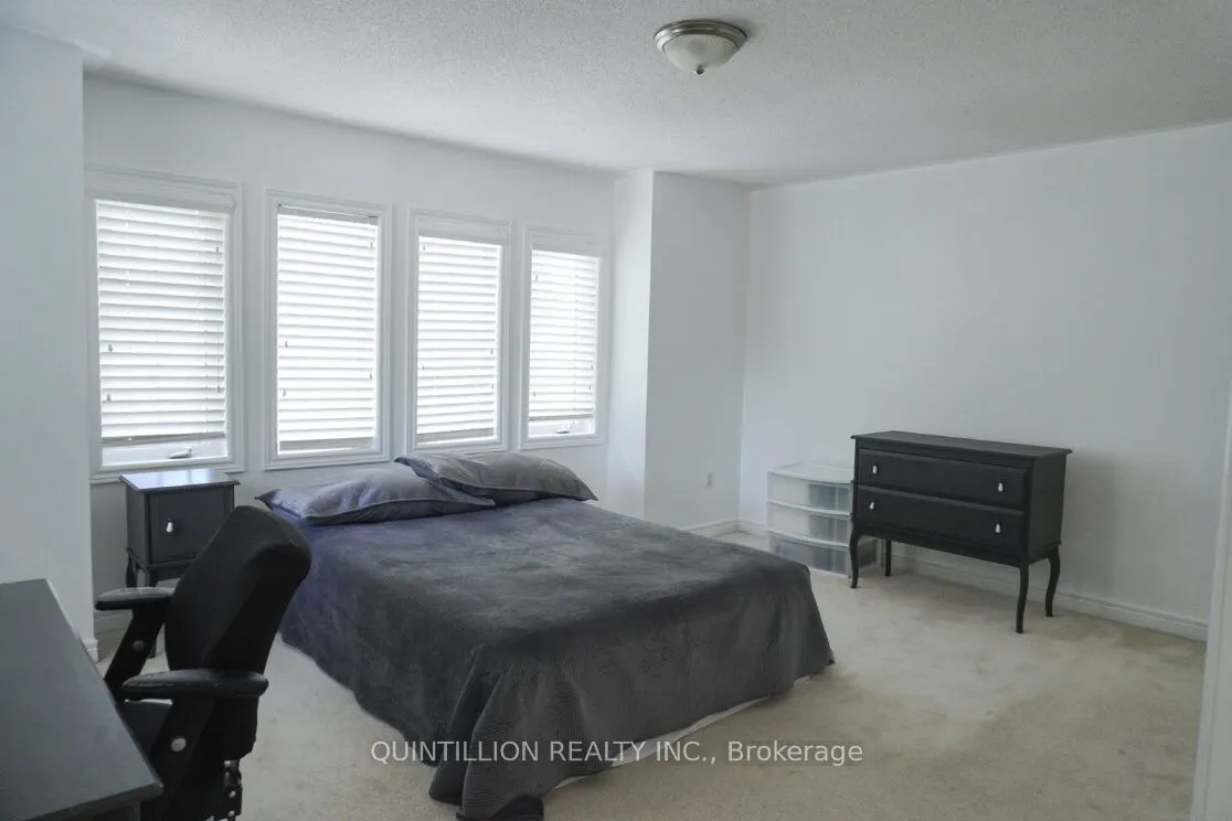 2054 Bloomfield Drive