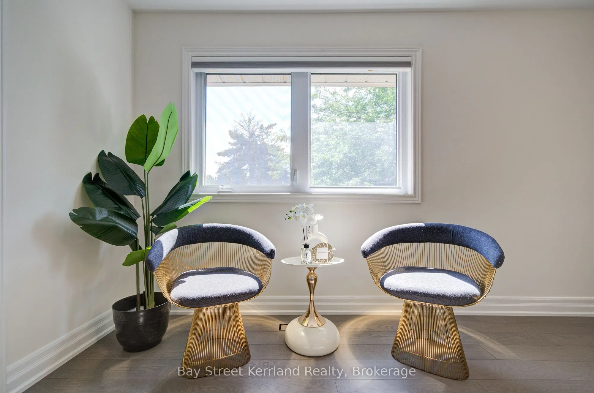 423 Golden Oak Drive
