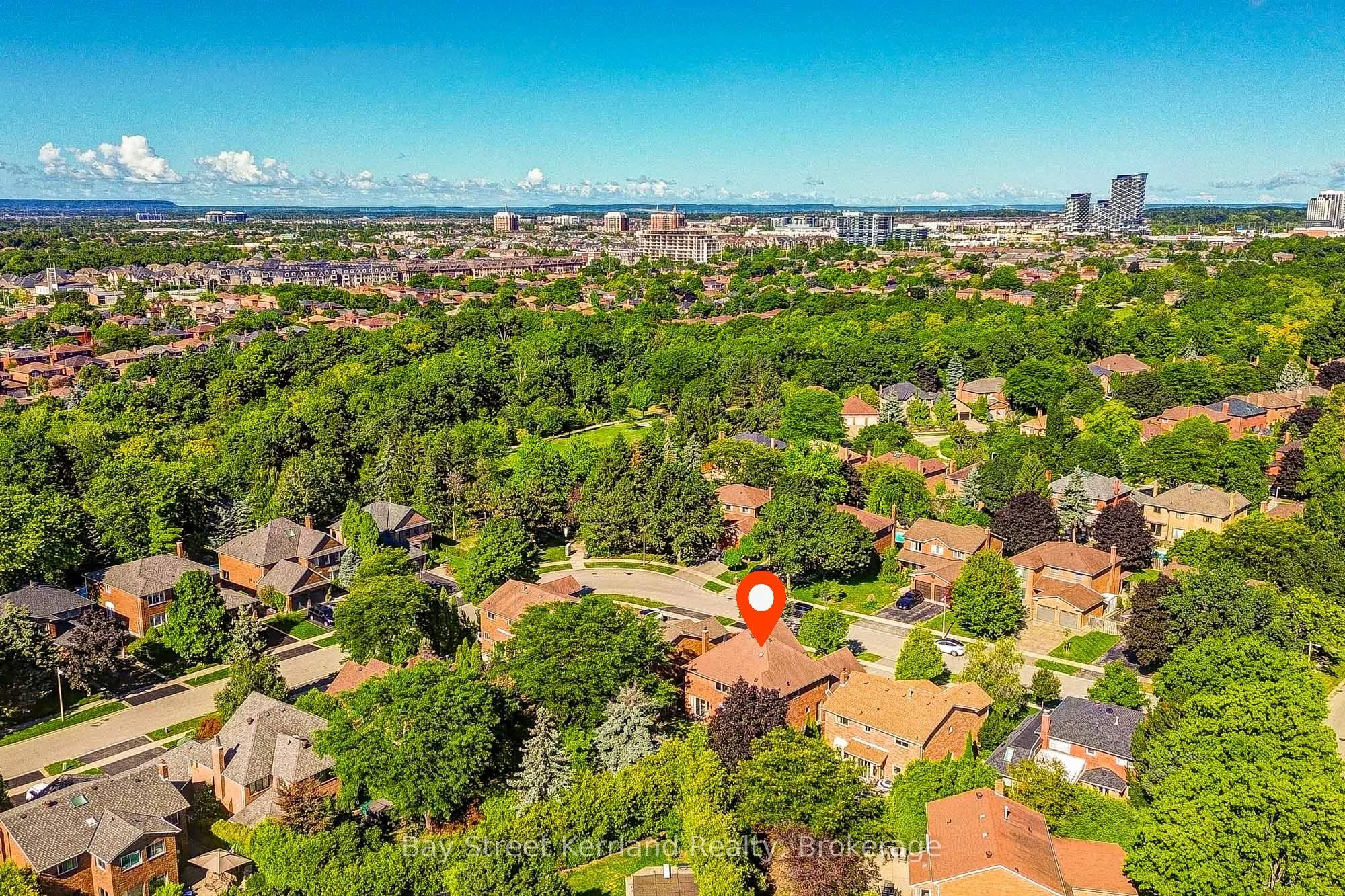 423 Golden Oak Drive