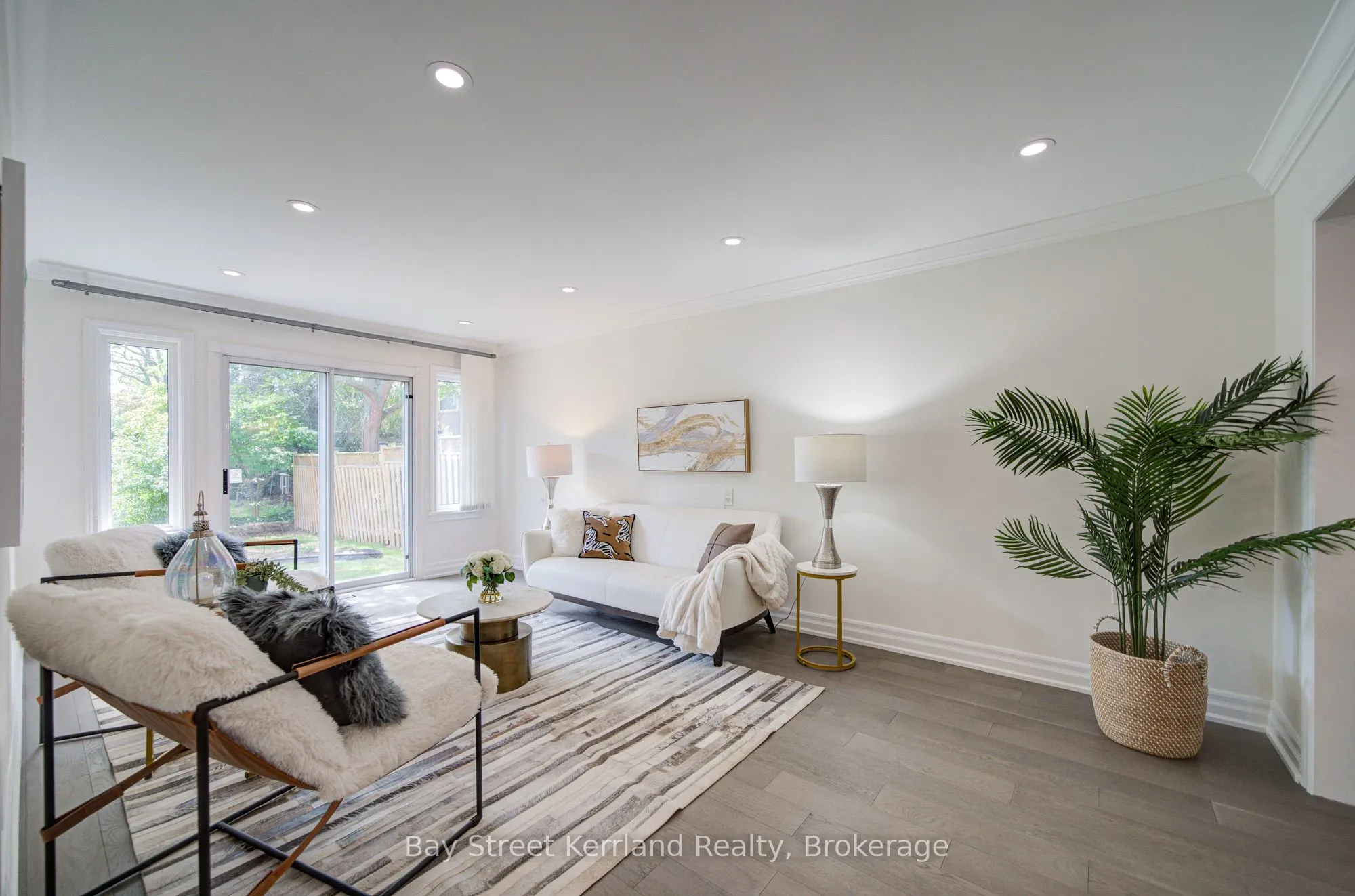 423 Golden Oak Drive