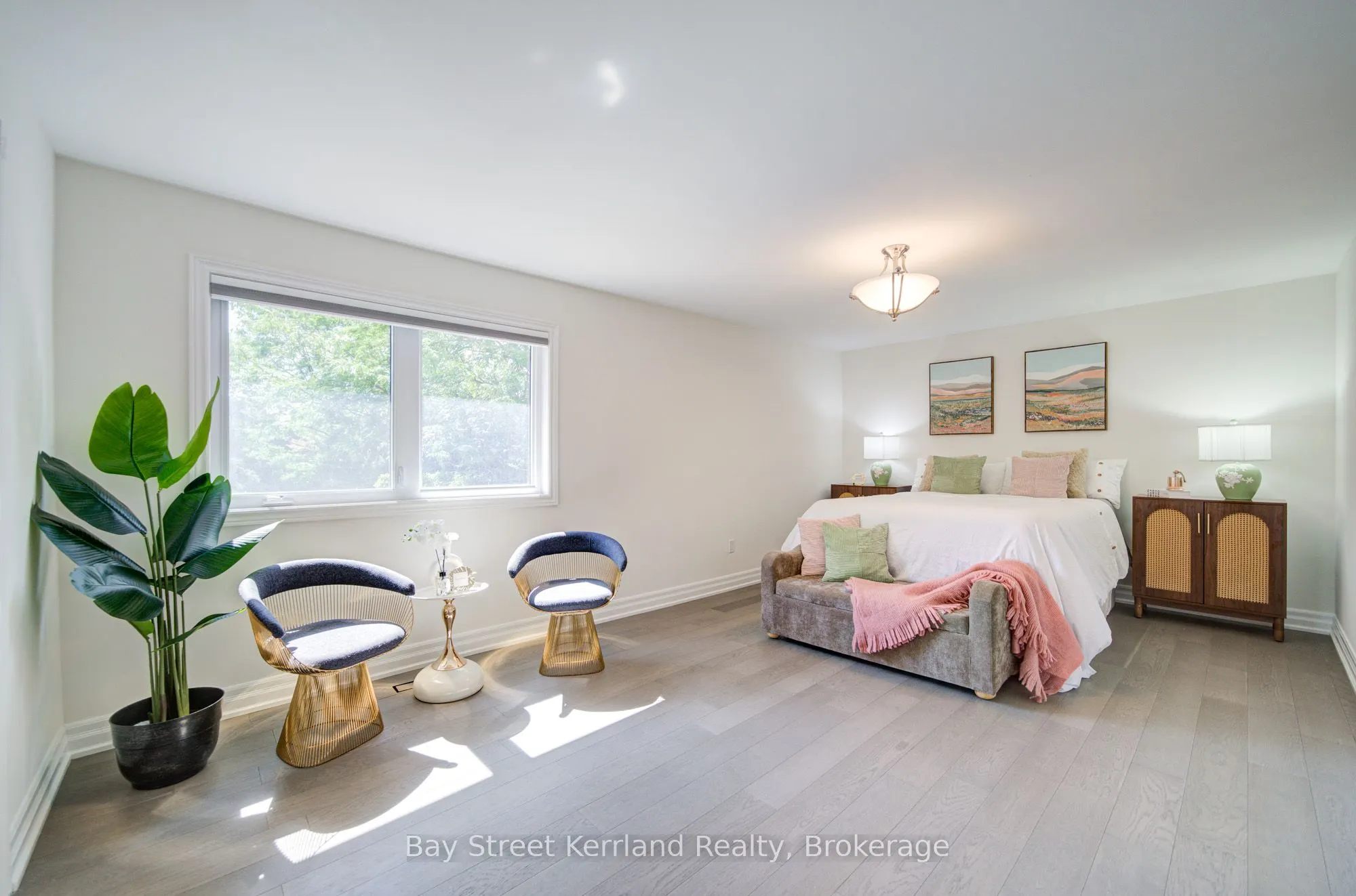 423 Golden Oak Drive