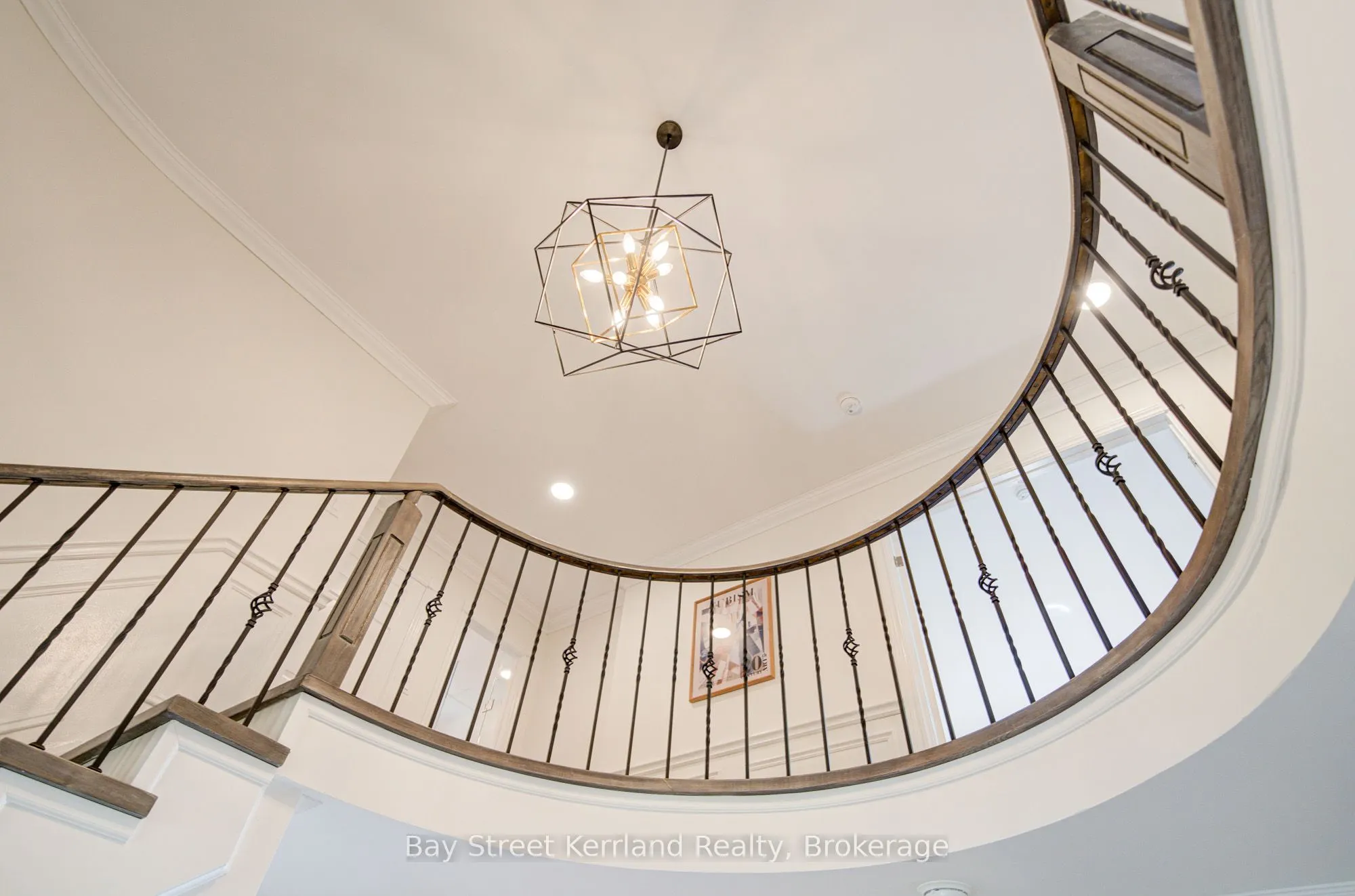 423 Golden Oak Drive