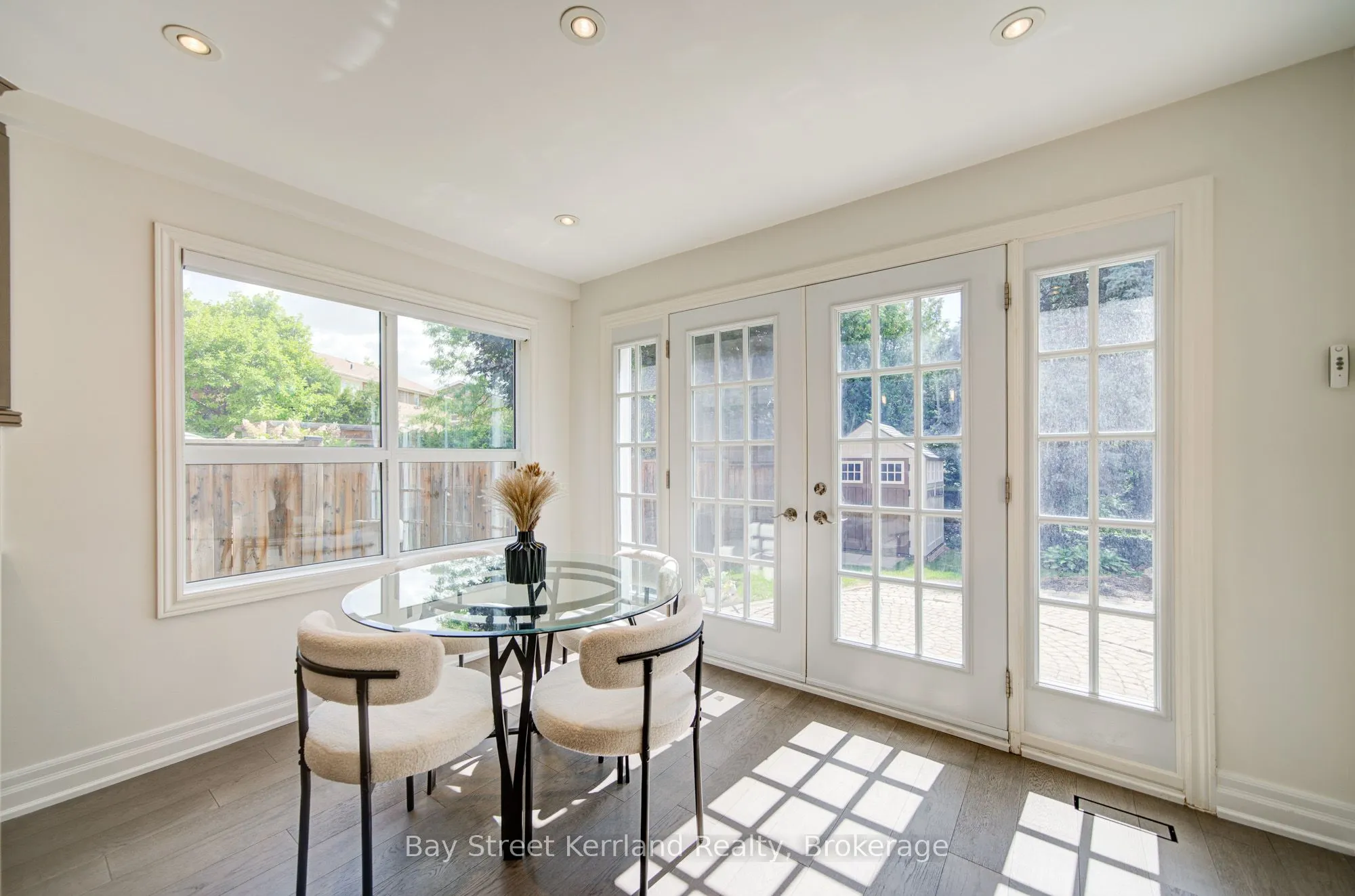 423 Golden Oak Drive