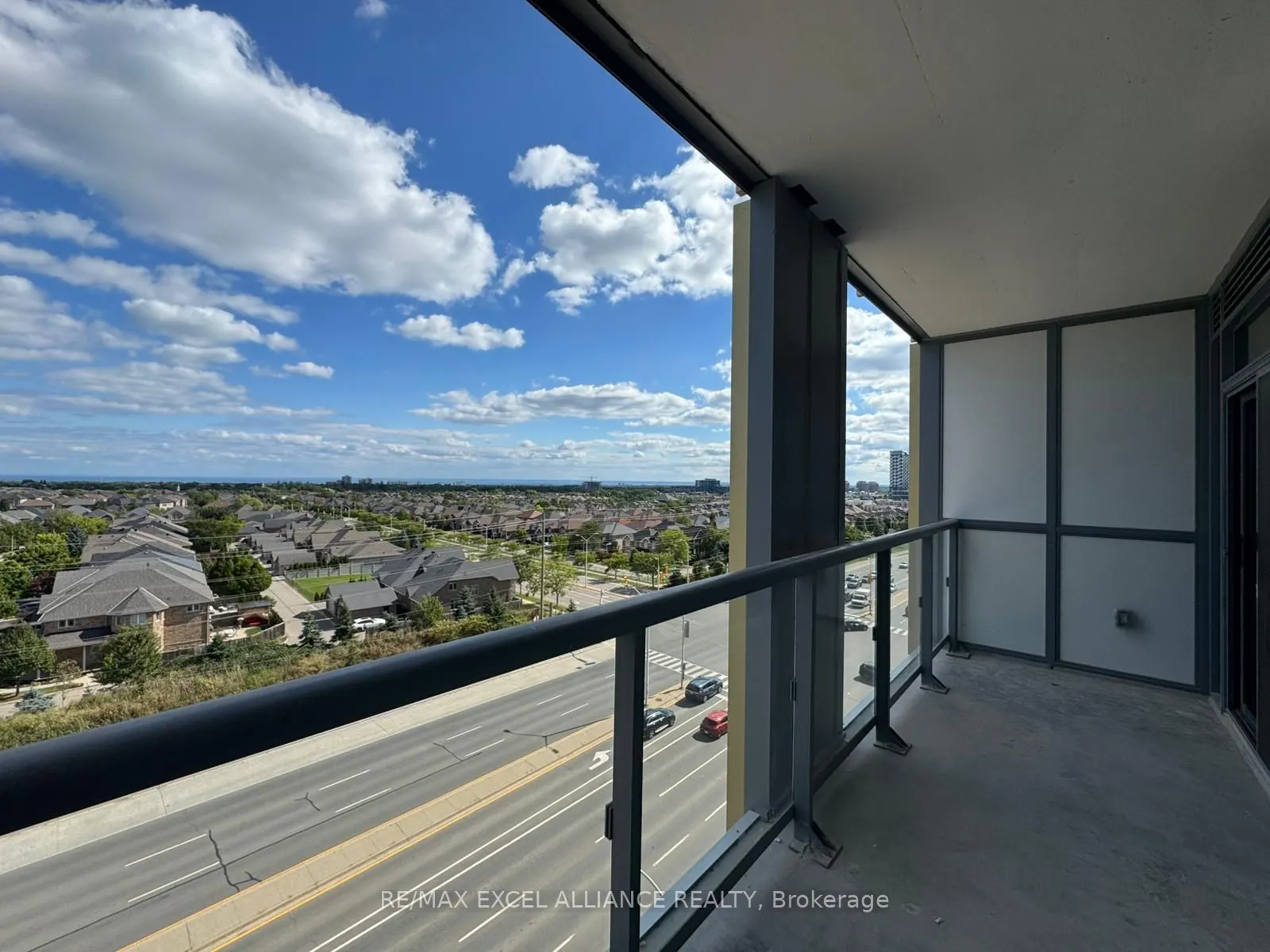 1005 Dundas Street E, #809