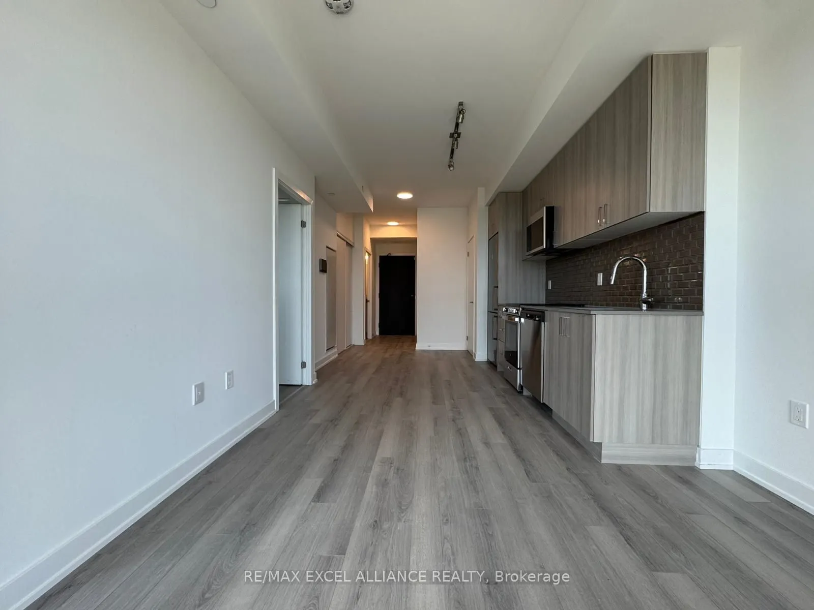 1005 Dundas Street E, #809