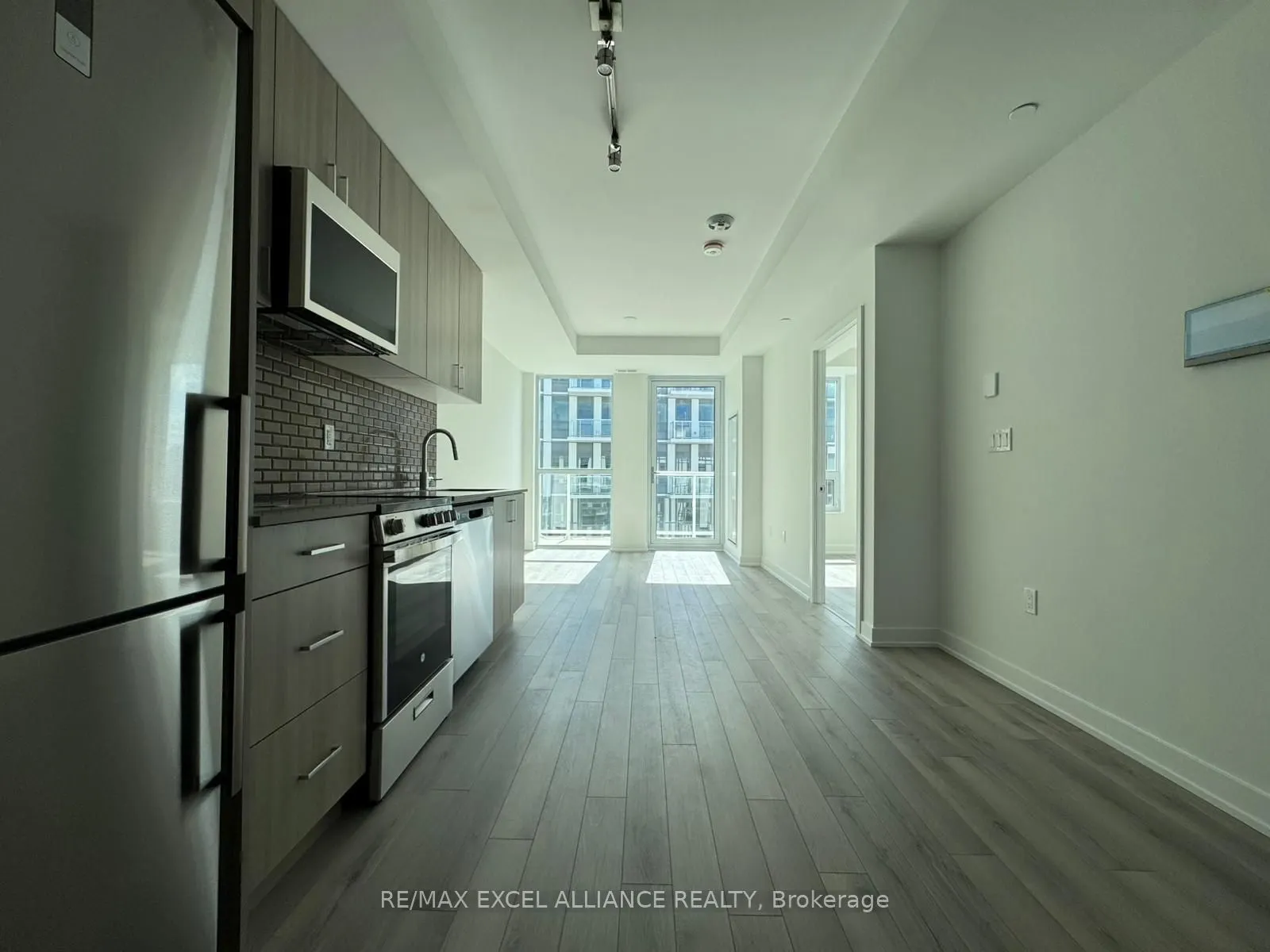 1005 Dundas Street E, #708