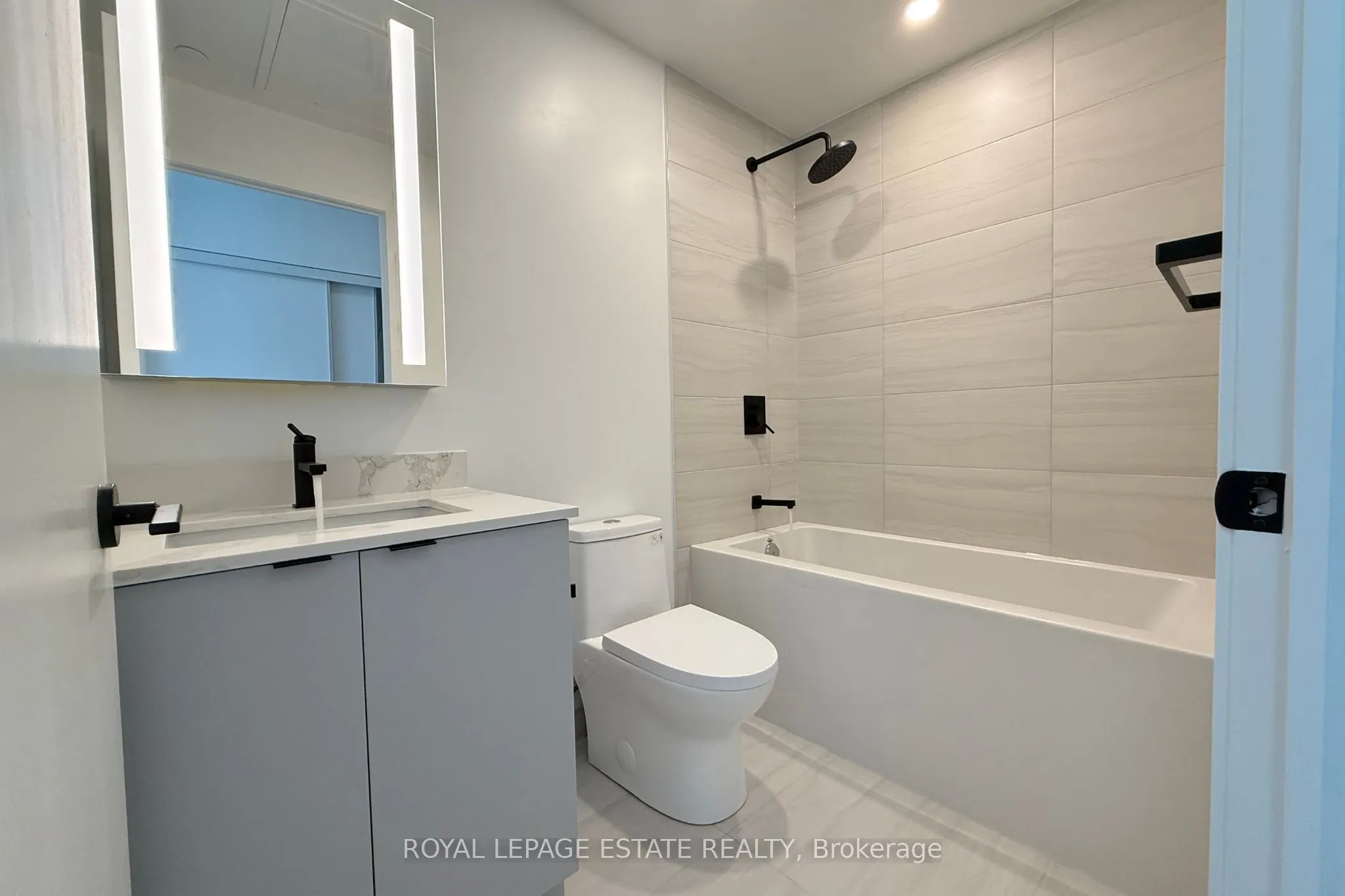 285 Dufferin Street, #1216