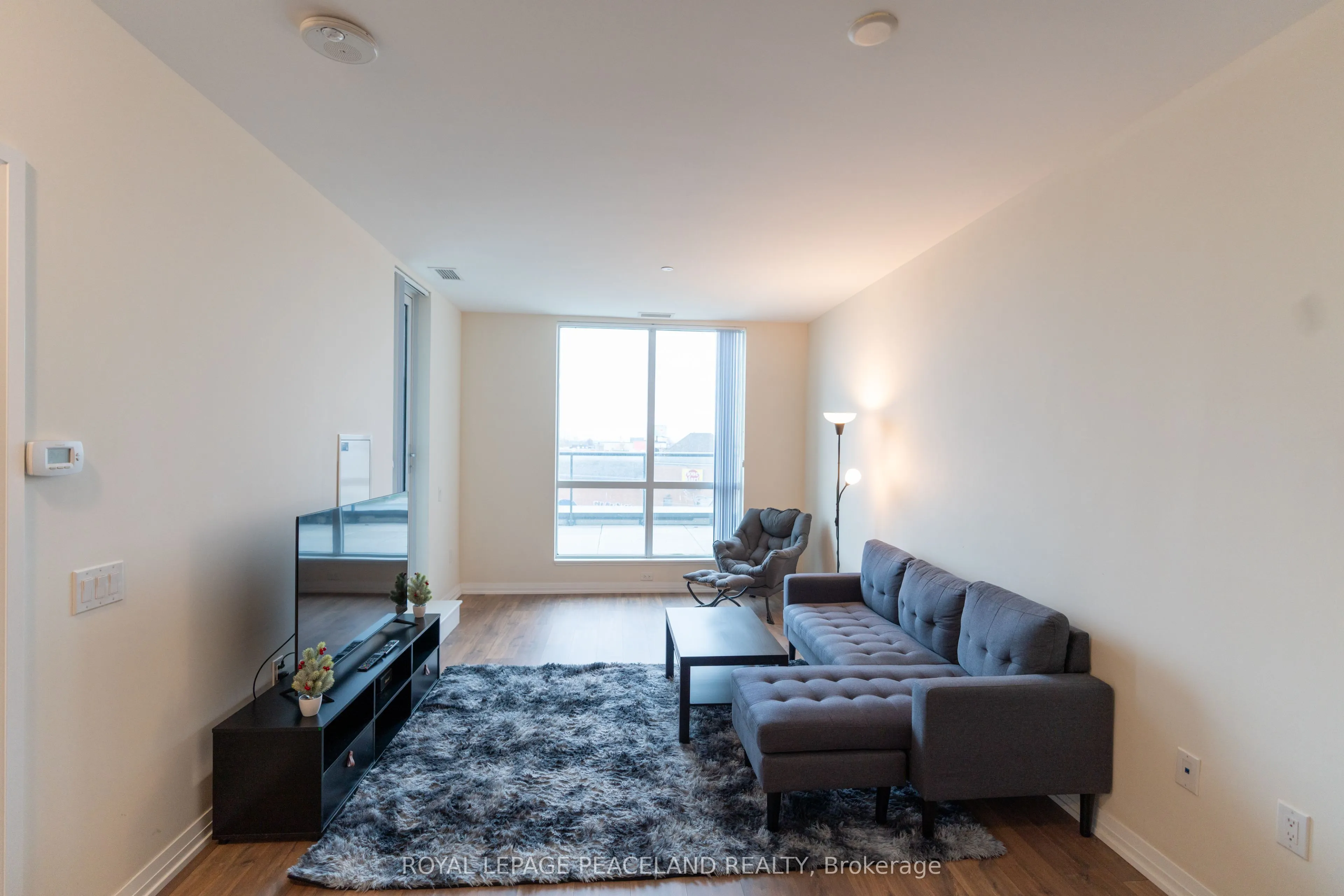 50 Thomas Riley Road, #207