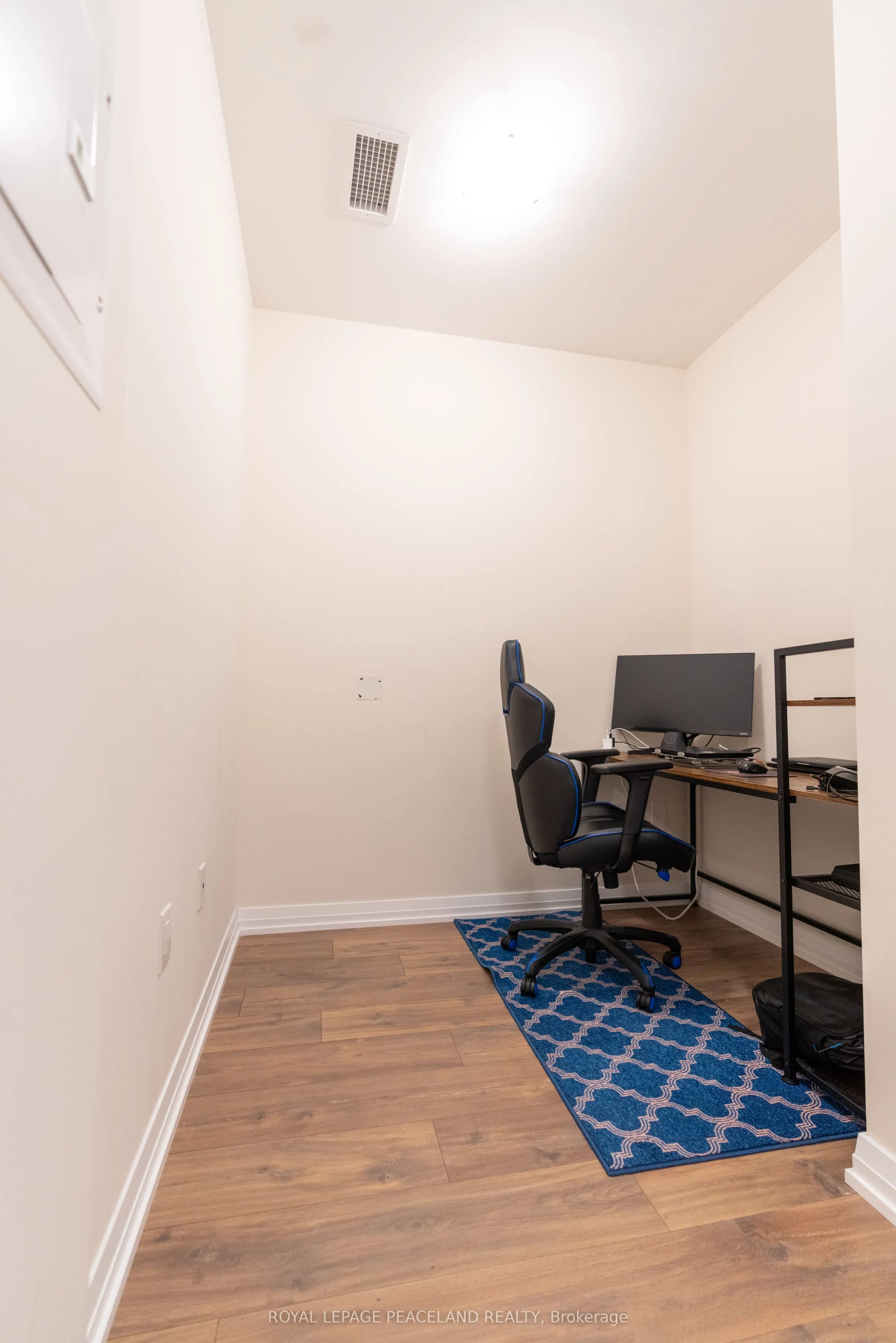 50 Thomas Riley Road, #207