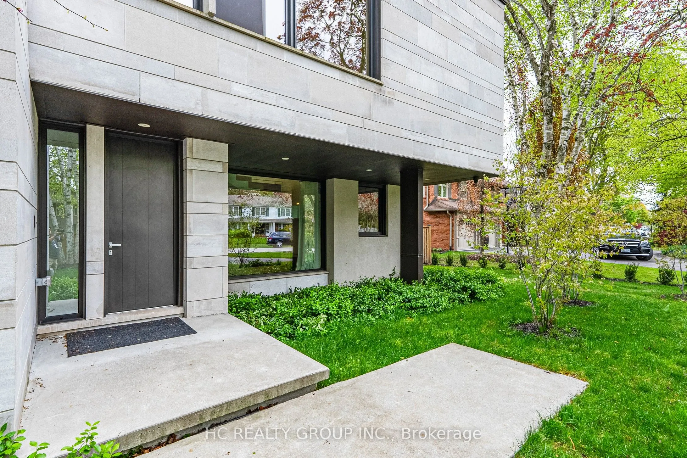 1336 Hillhurst Road