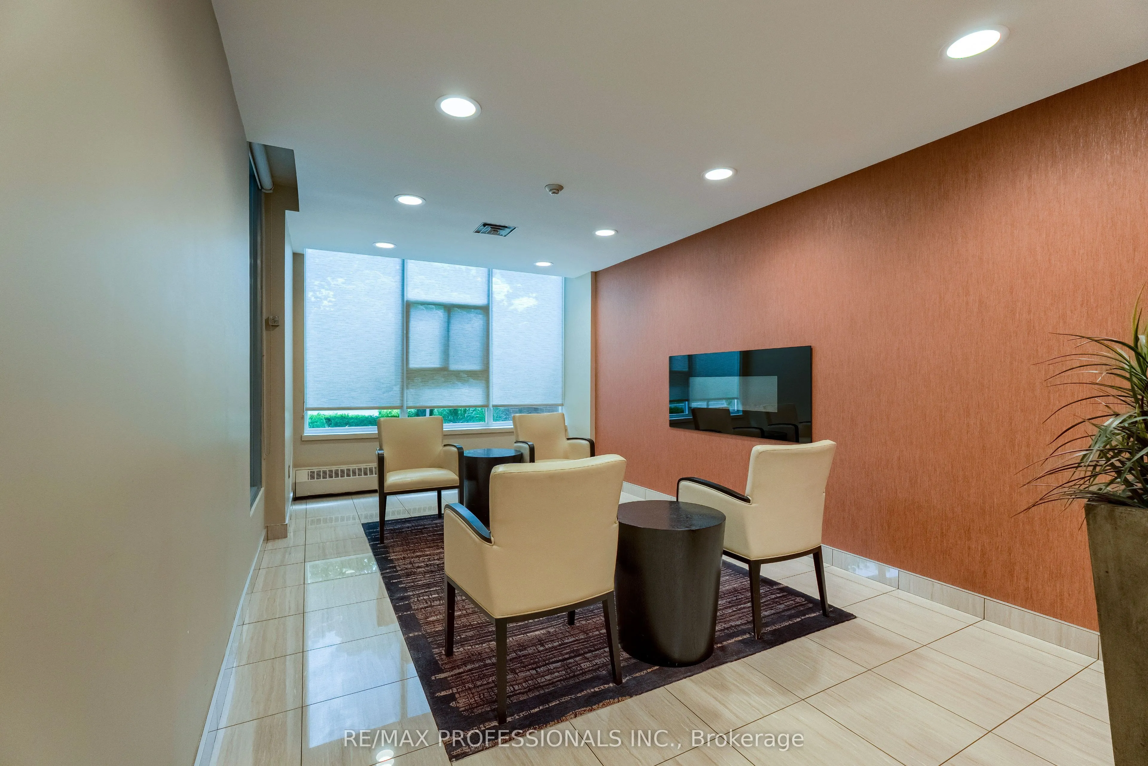 2665 Windwood Drive, #303