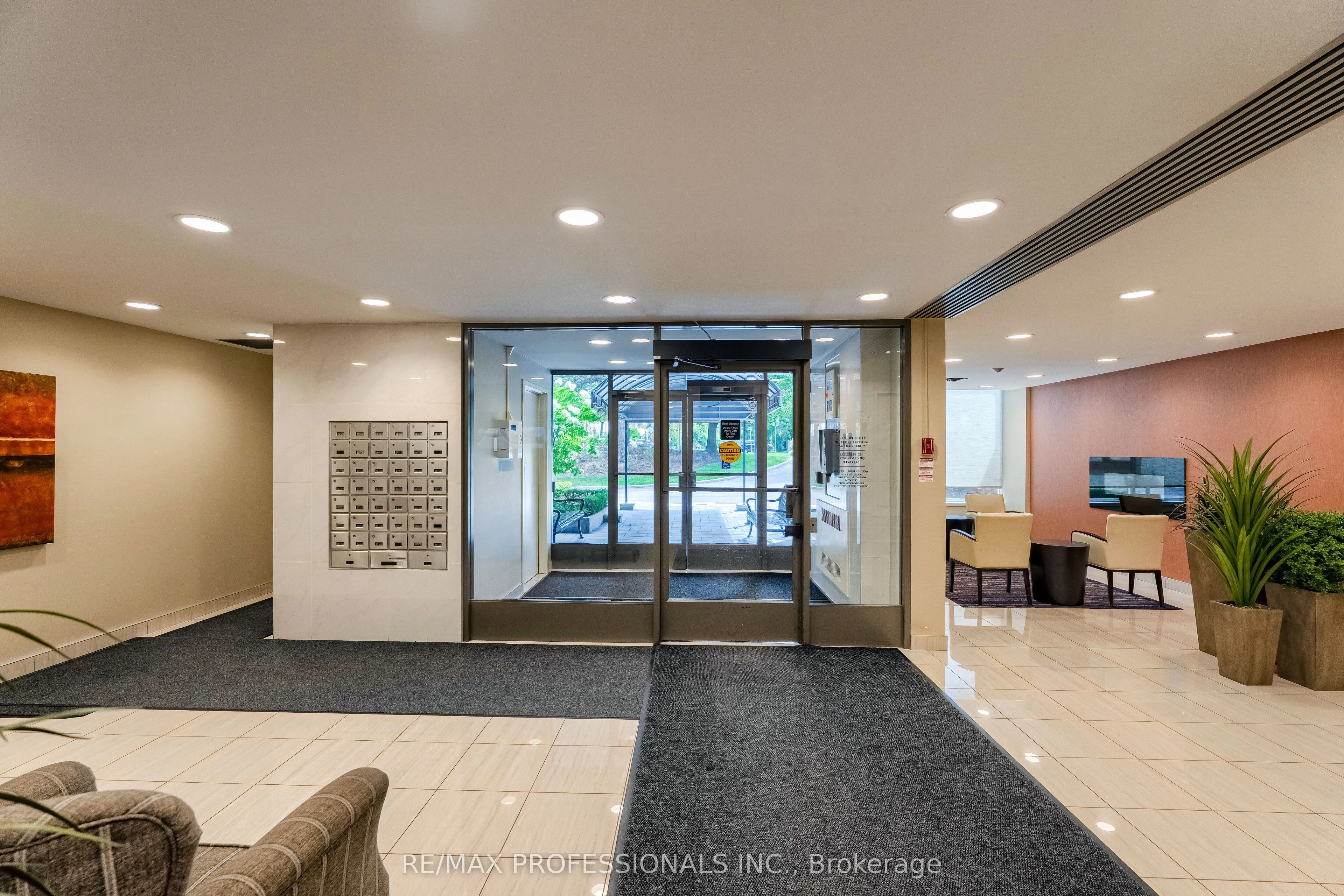2665 Windwood Drive, #303