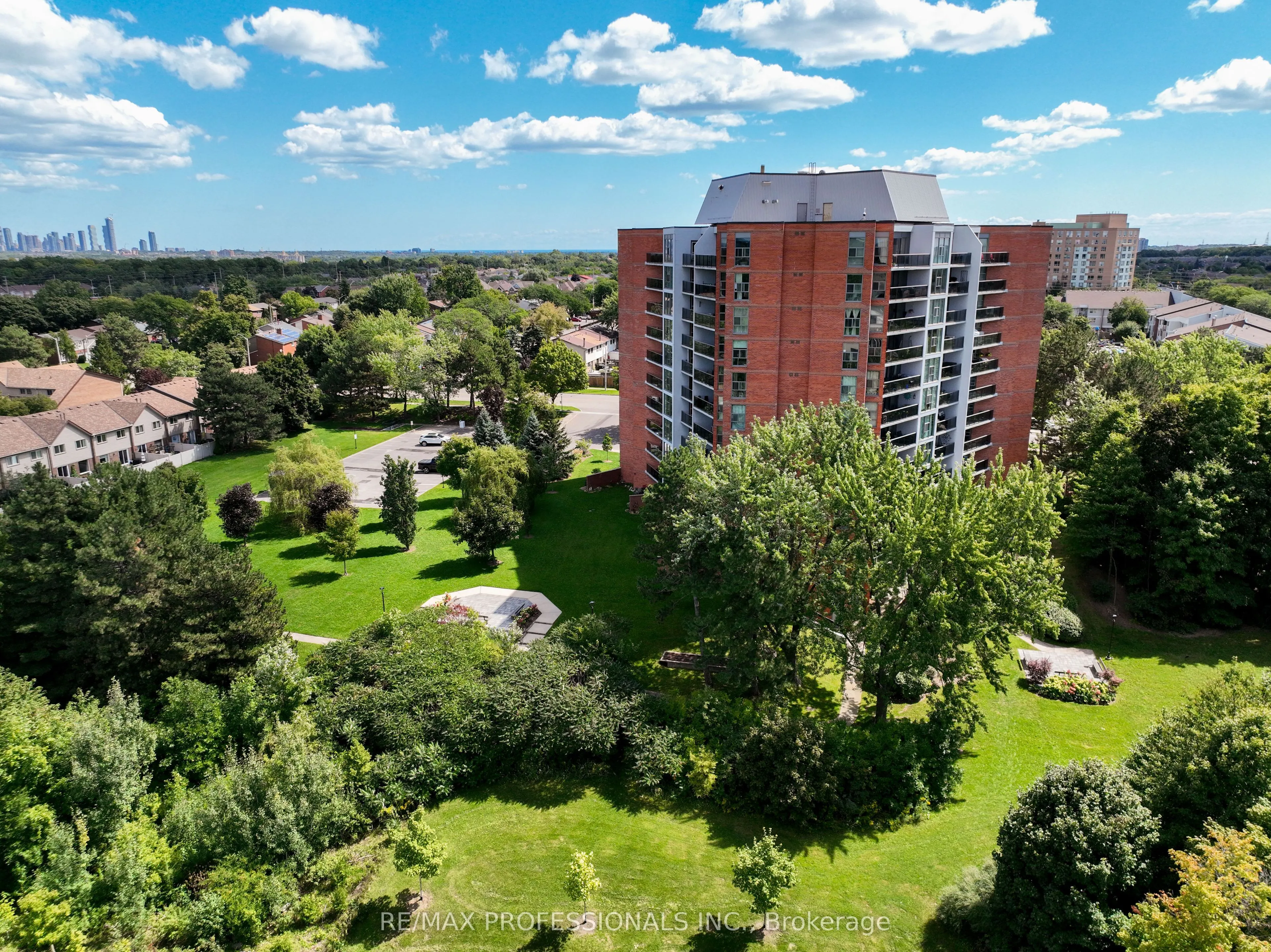 2665 Windwood Drive, #303